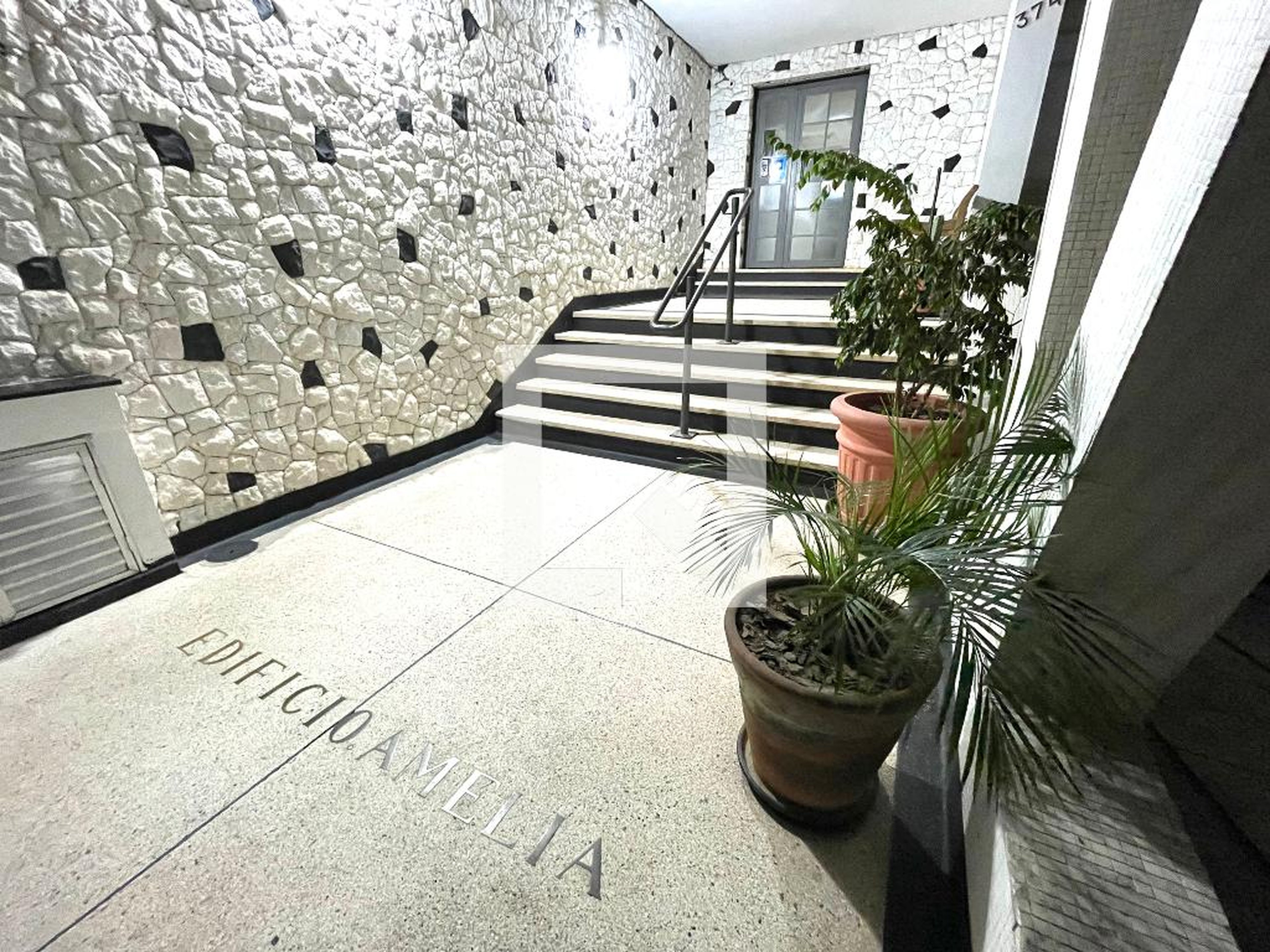 Fachada do Prédio Condomínio Amélia