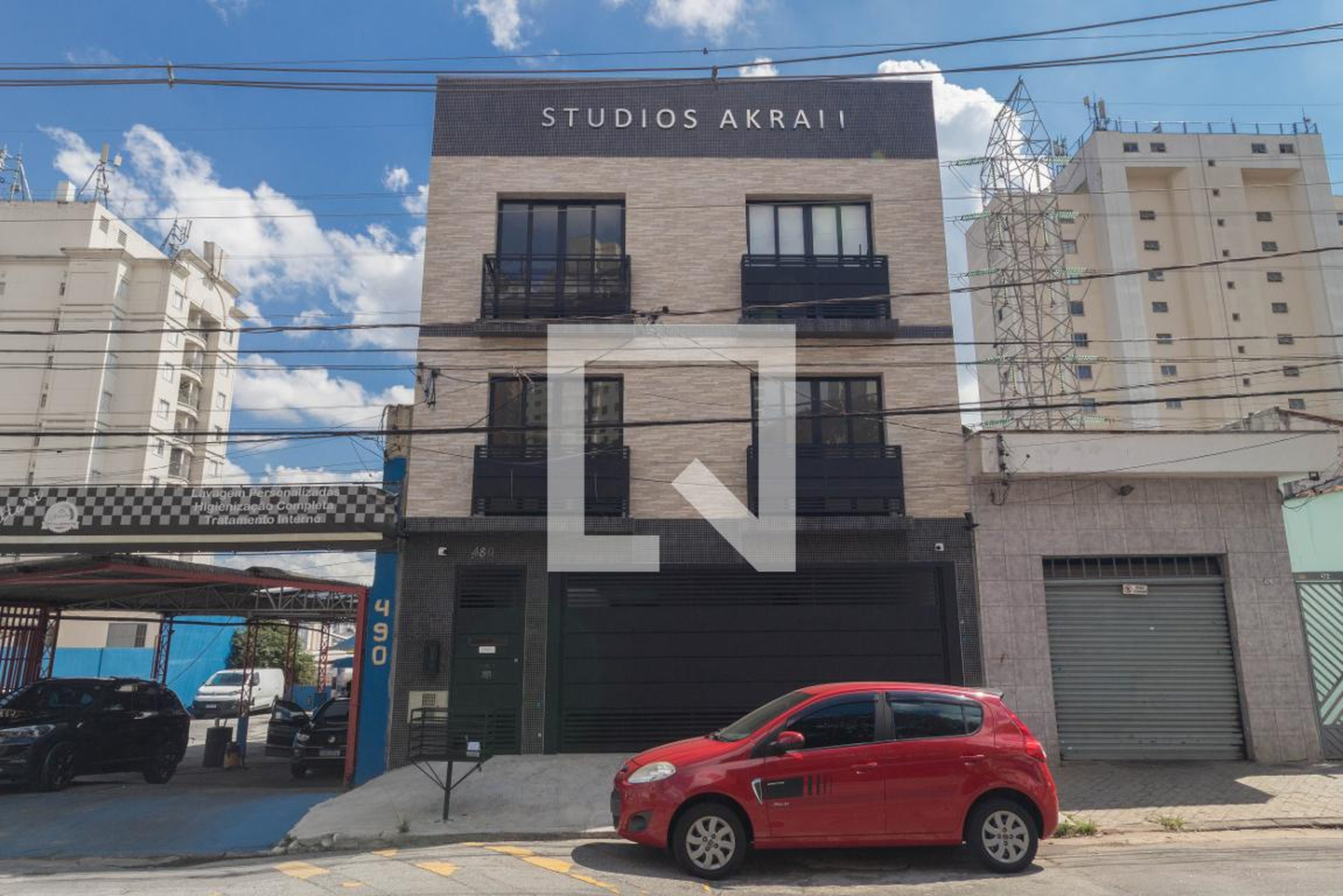 Fachada Condomínio em Rua Janguruçu, 480