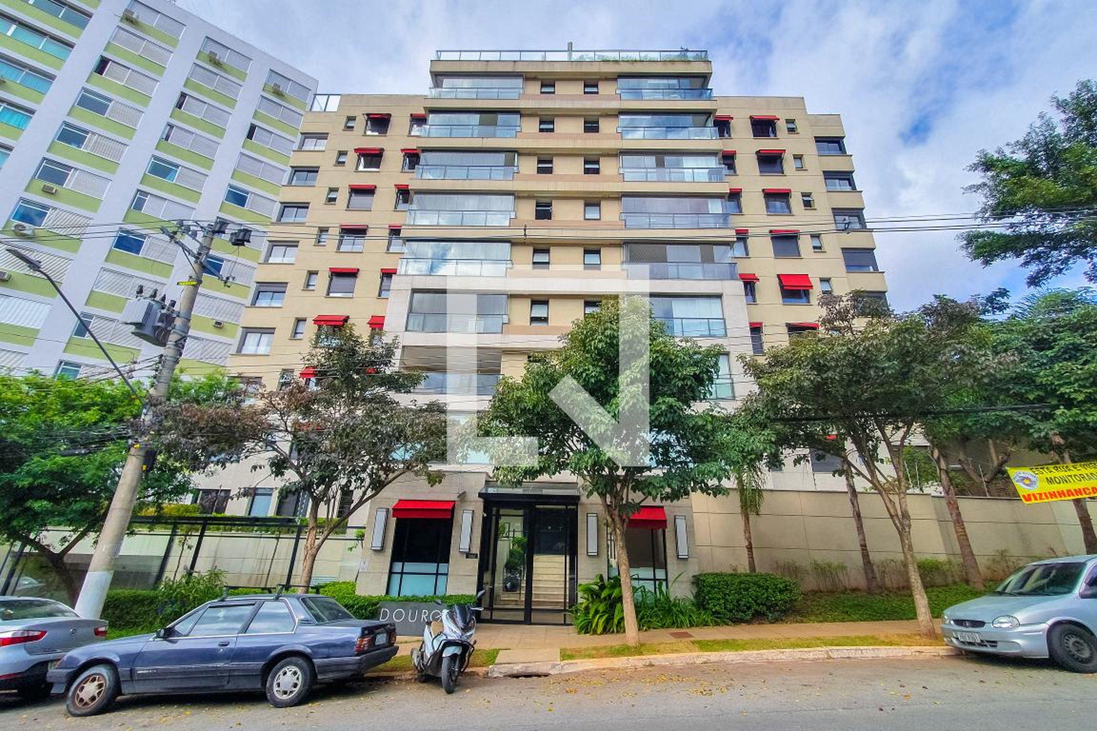 Fachada do Prédio Condomínio Douro Vila Monumento