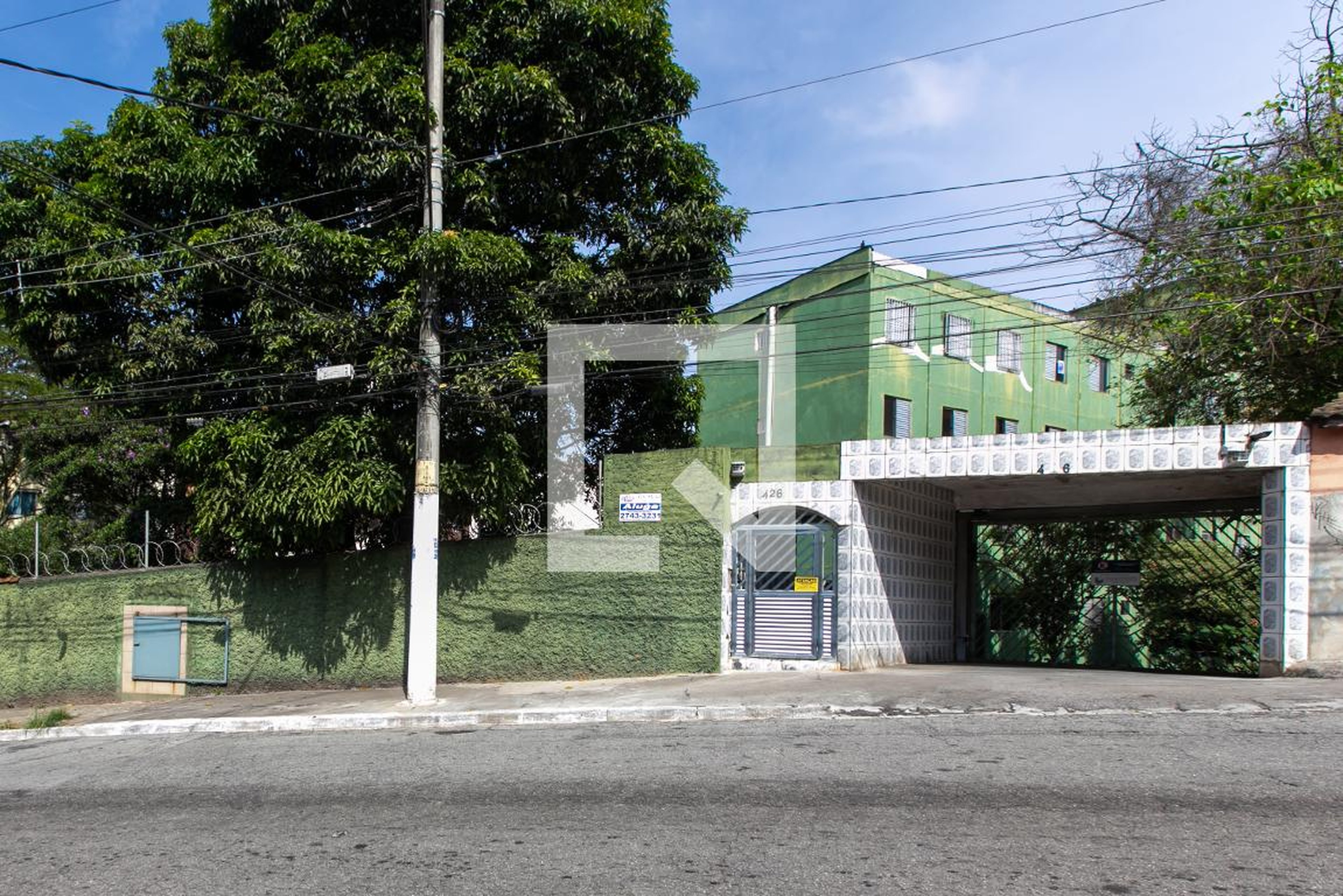 Fachada do Condomínio Condomínio em Rua Cristóvão Salamanca, 426