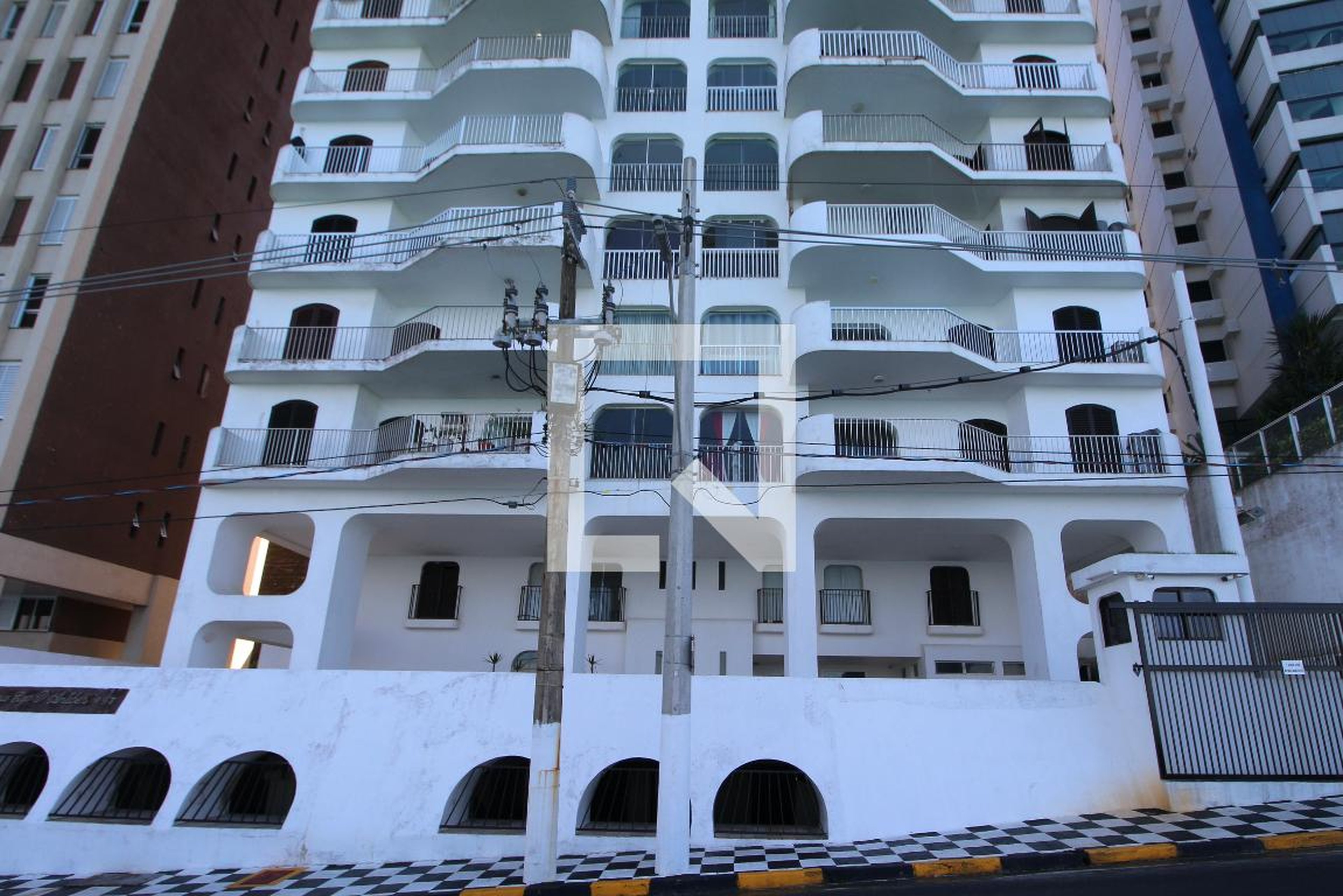 Fachada Condomínio Terraza Cap D´Antibes