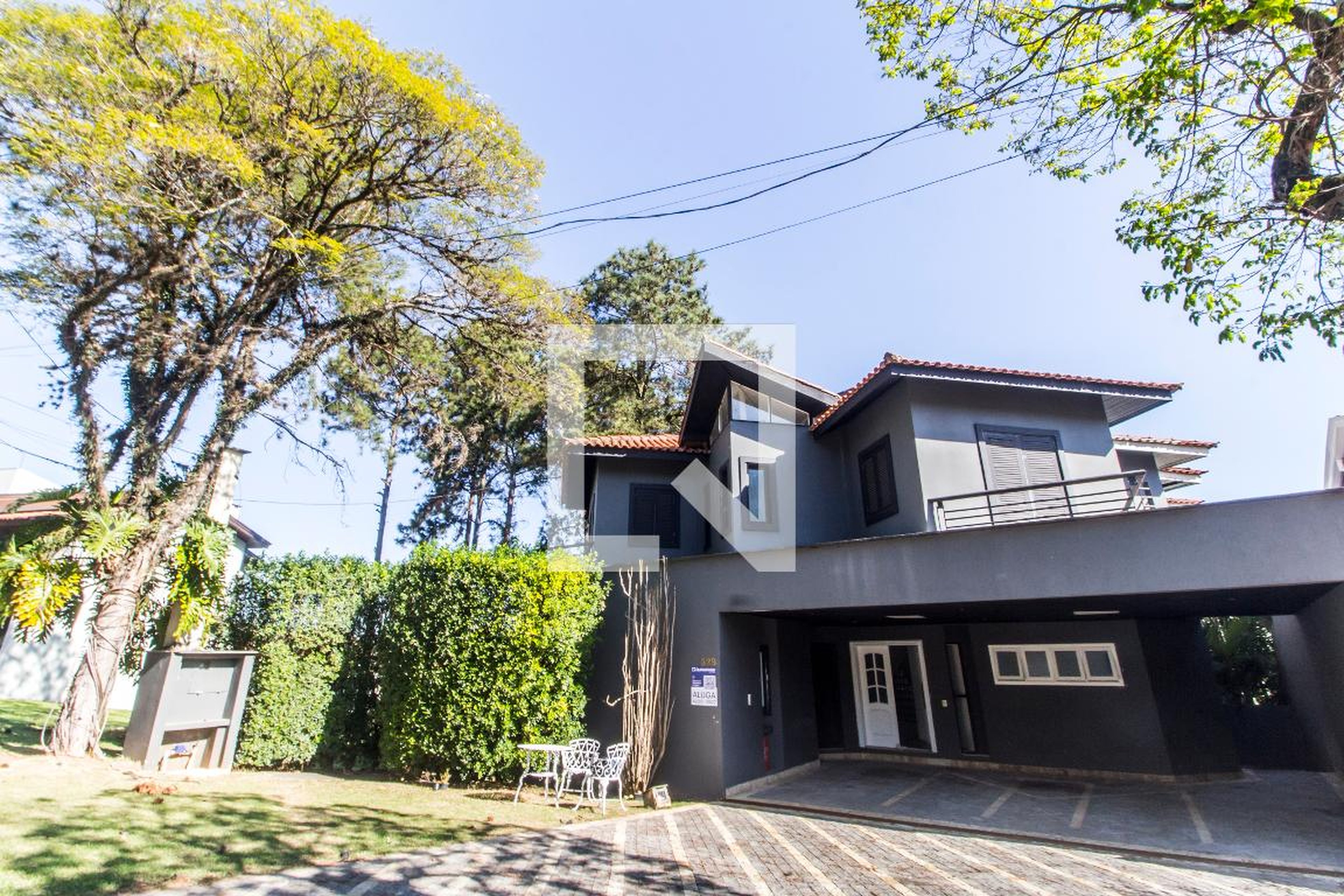 Fachada Condomínio Alphaville Residencial 10