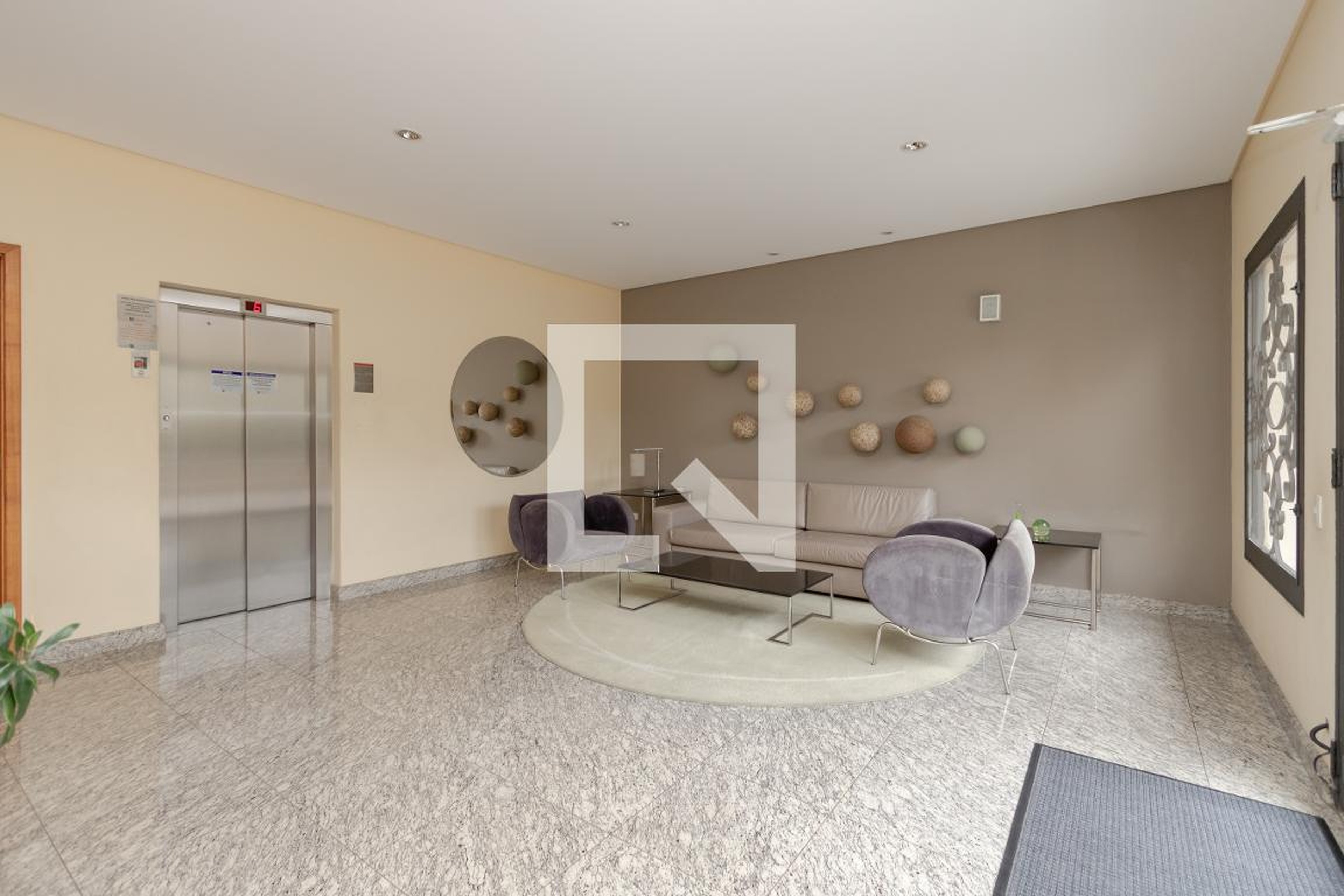 Hall de Entrada - Edifício Petit Paris