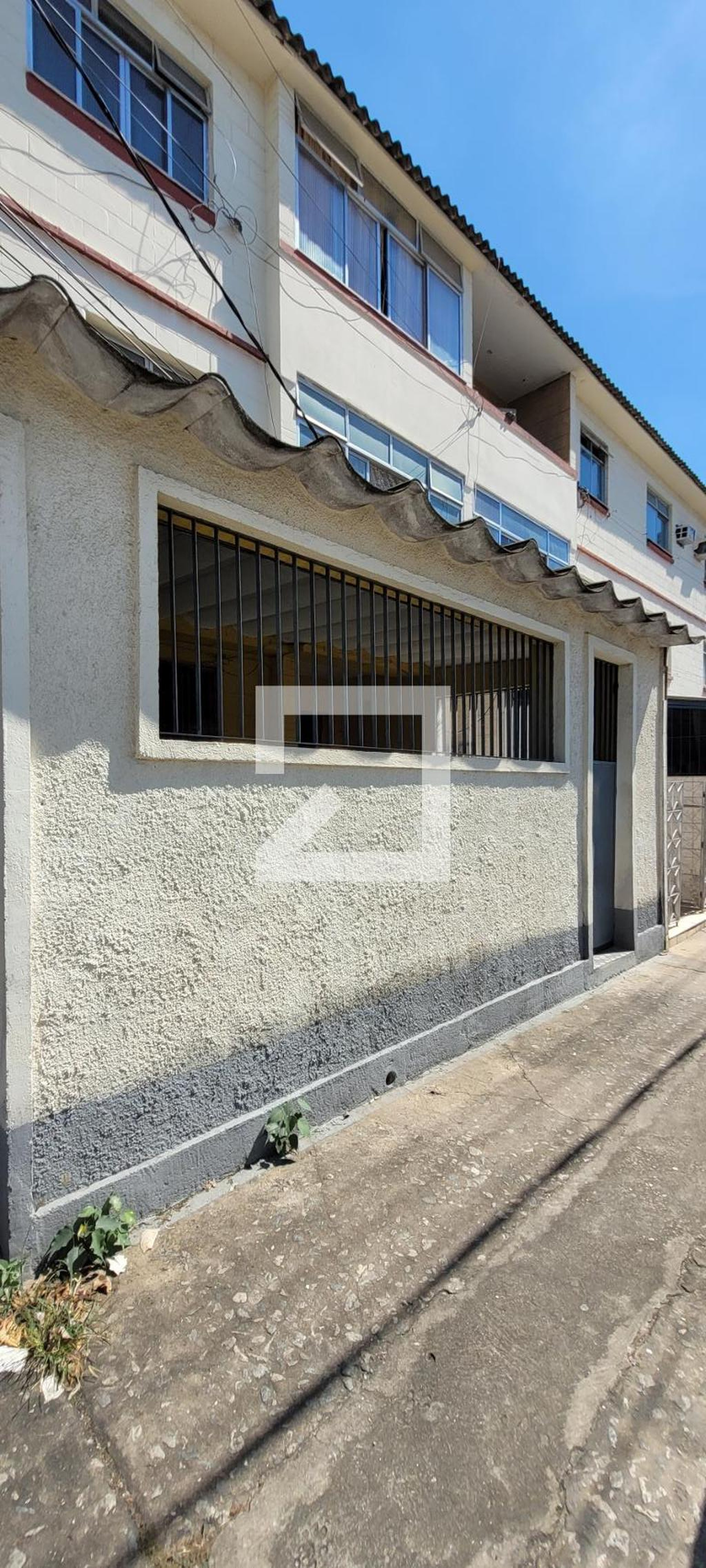 Fachada Condomínio em Rua João Dalton, 355