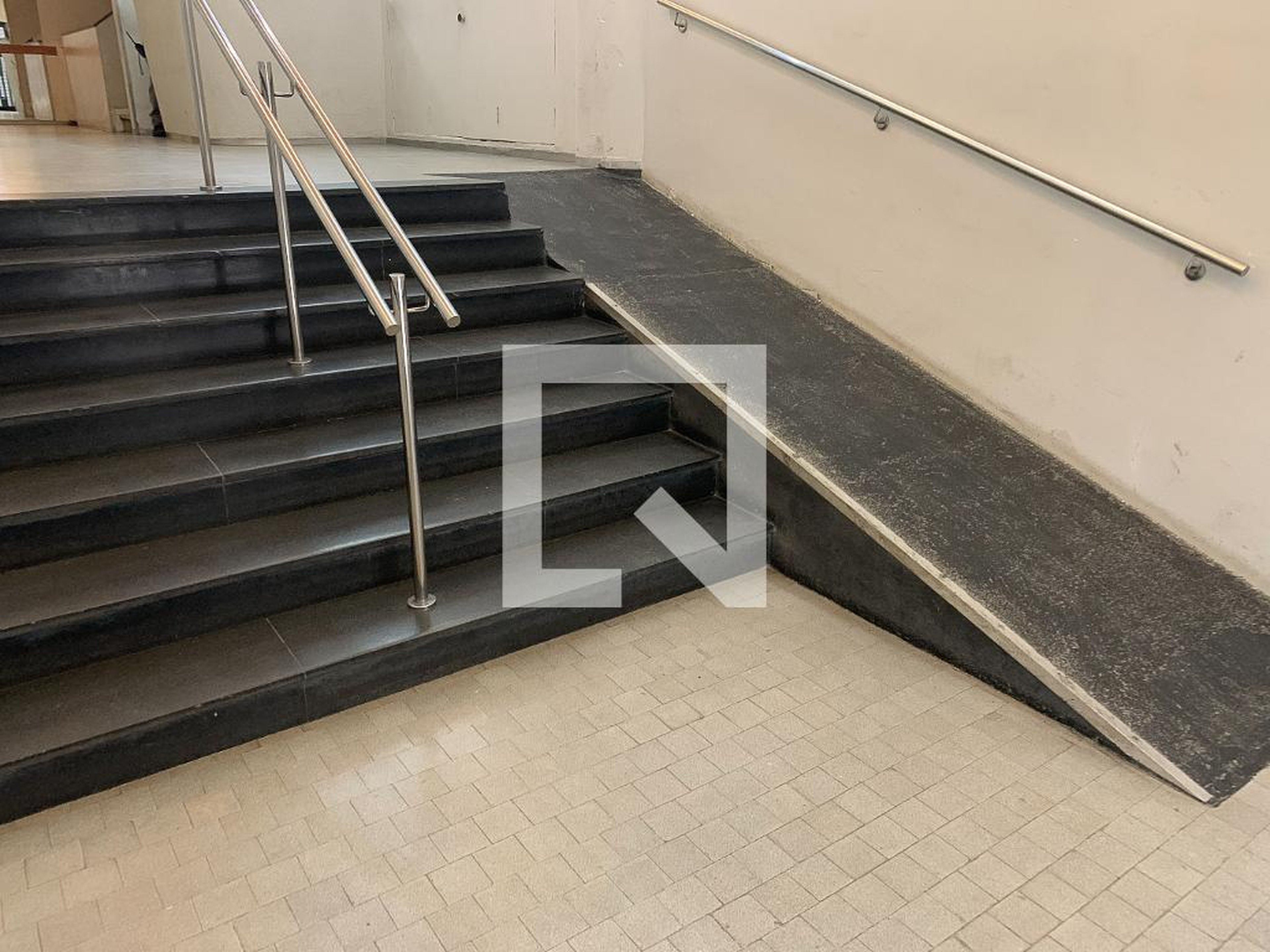 Hall de entrada Condomínio em Avenida Alcântara Machado, 36