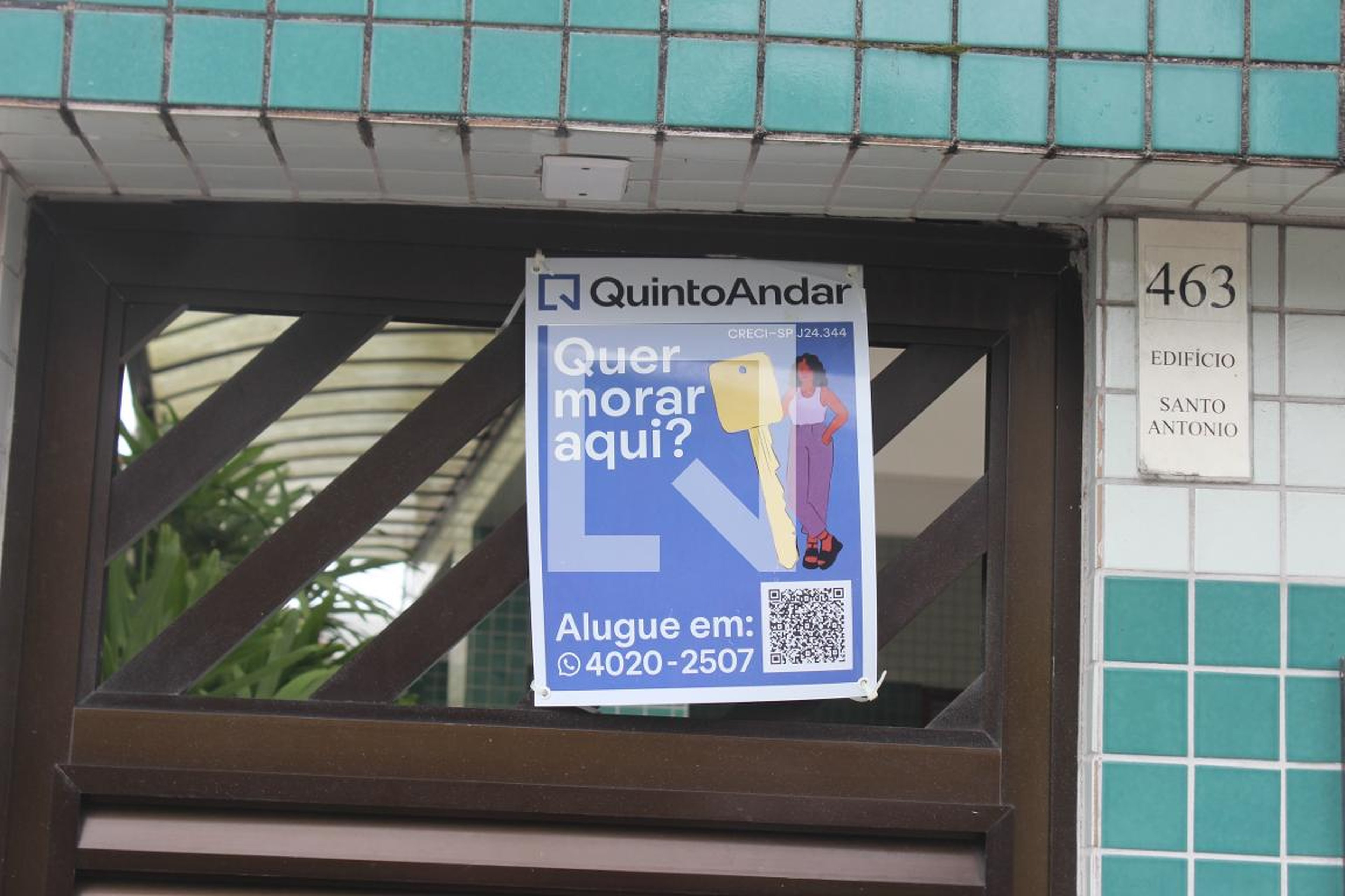 Fachada Condomínio em Avenida Monteiro Lobato, 463