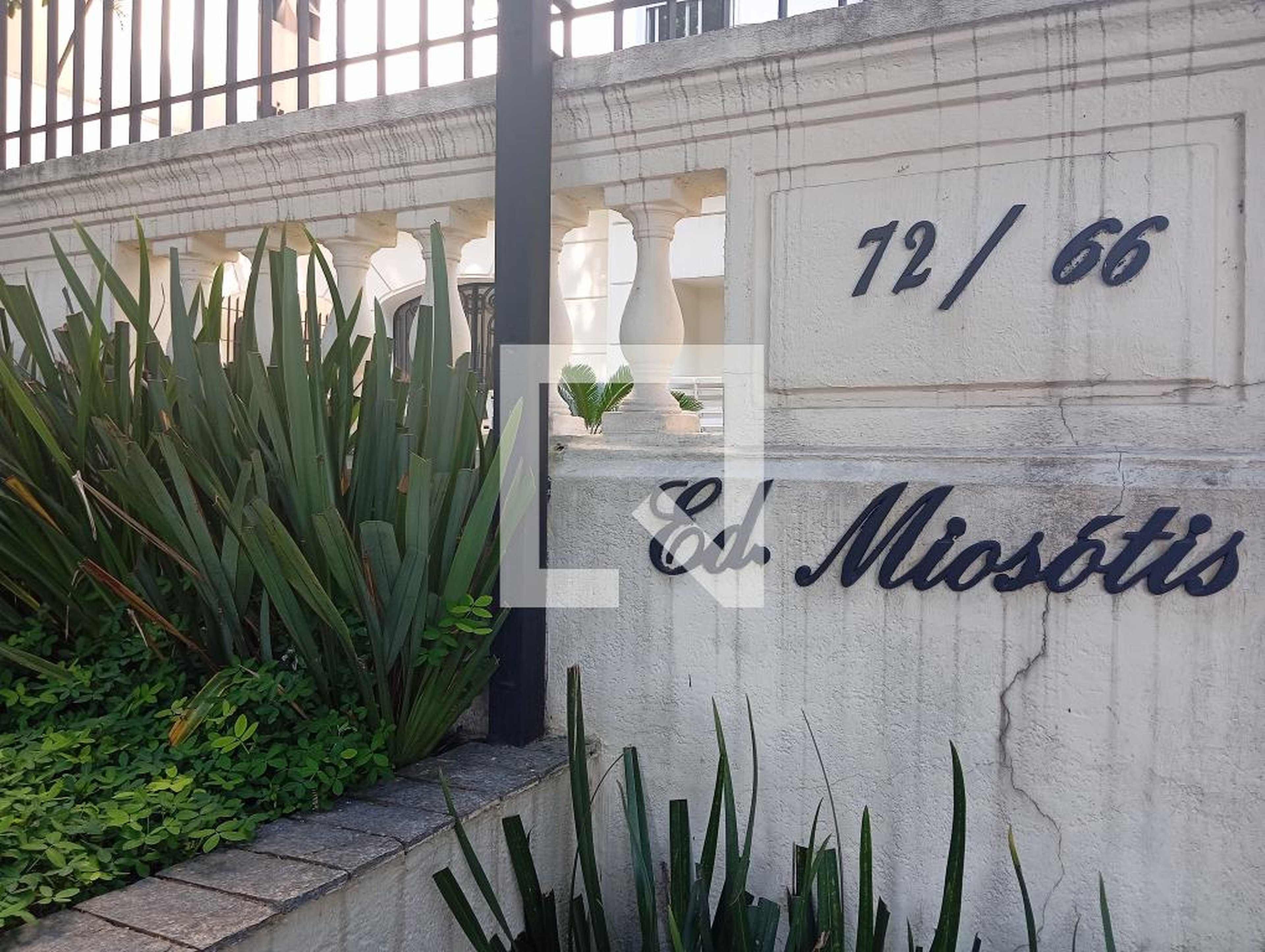 Entrada - Edifício Miosotis