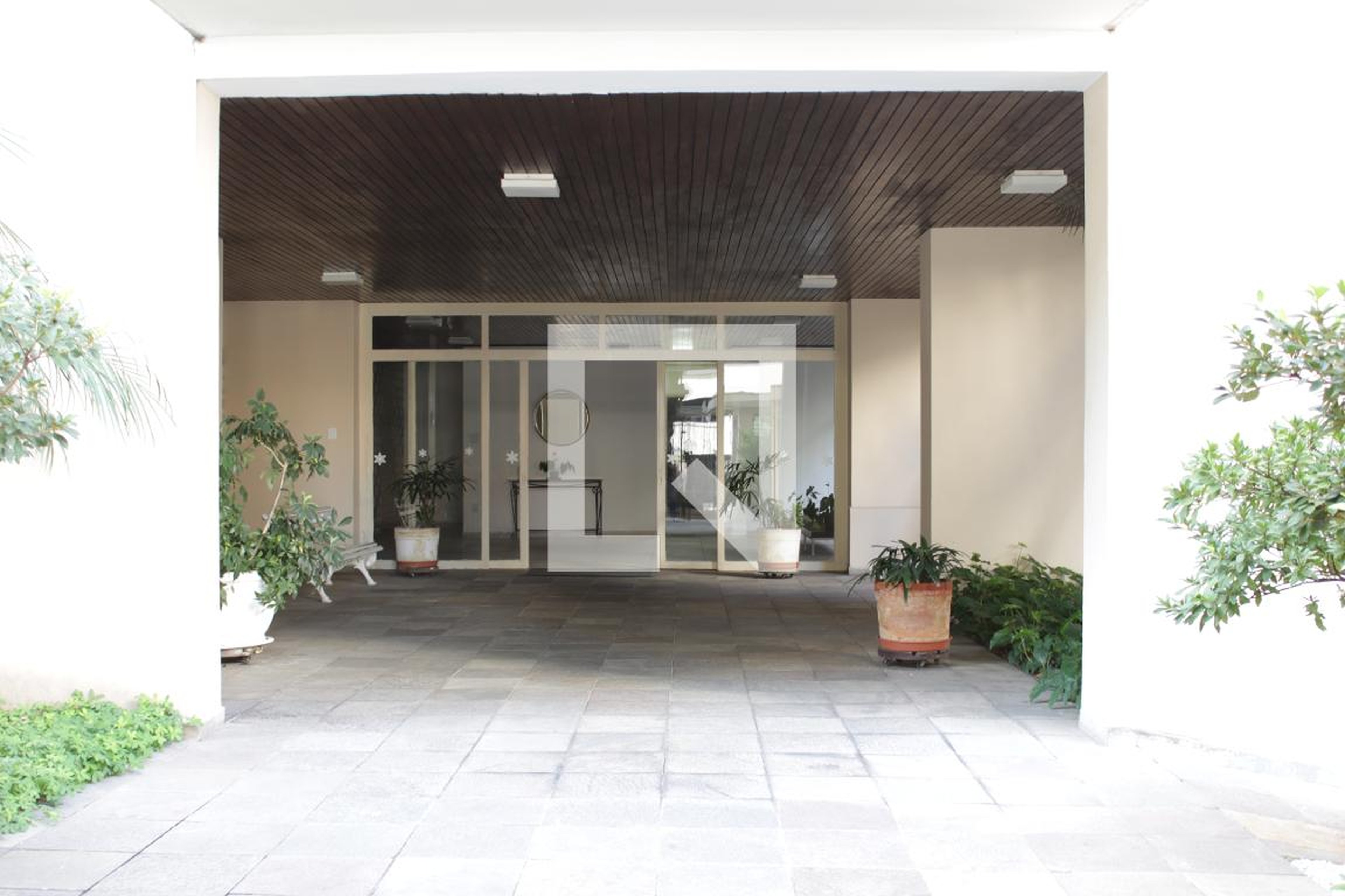 Entrada do Prédio - Edifício Brigadeiro