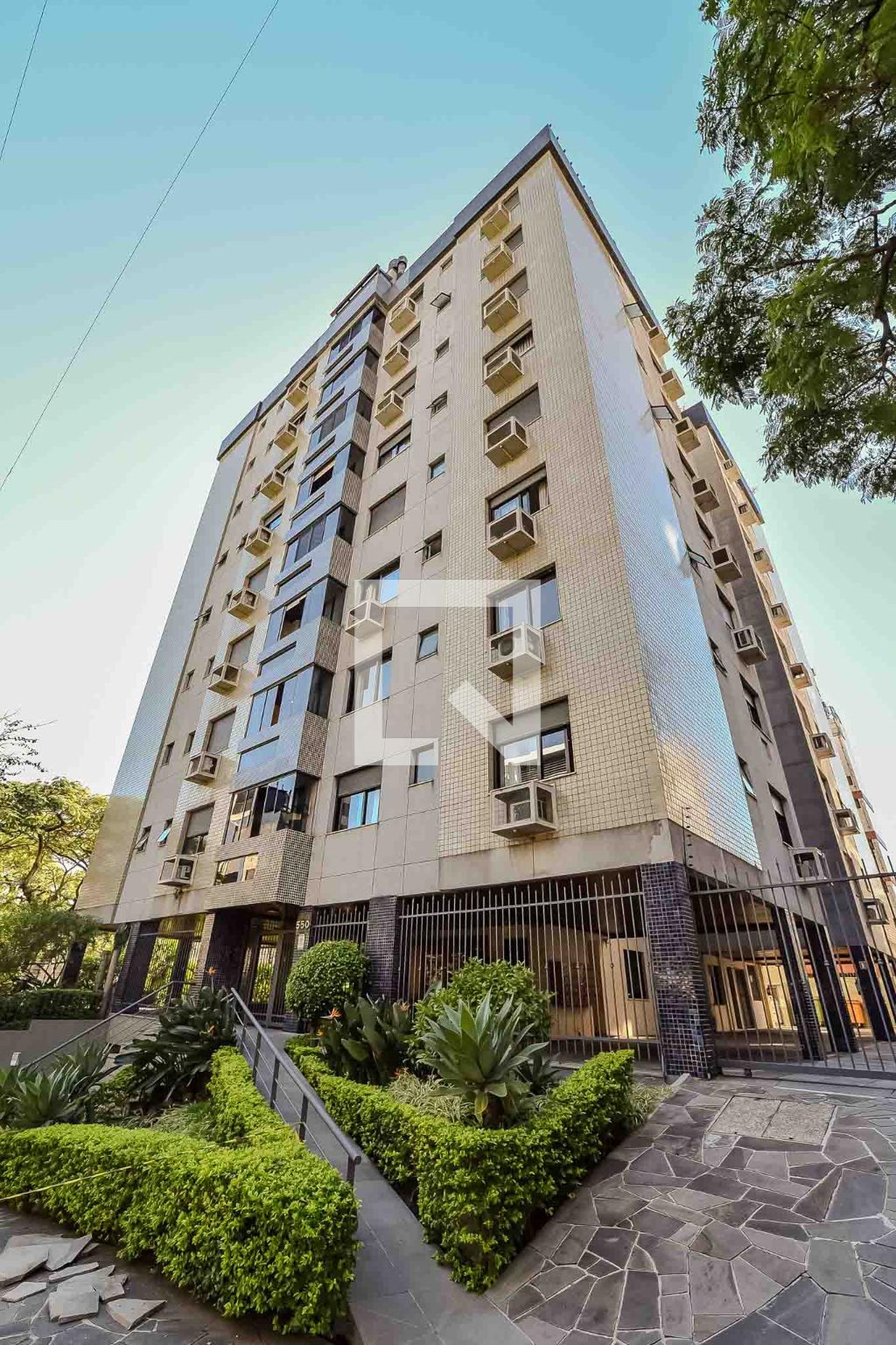 Fachada Edifício Residencial Quebec