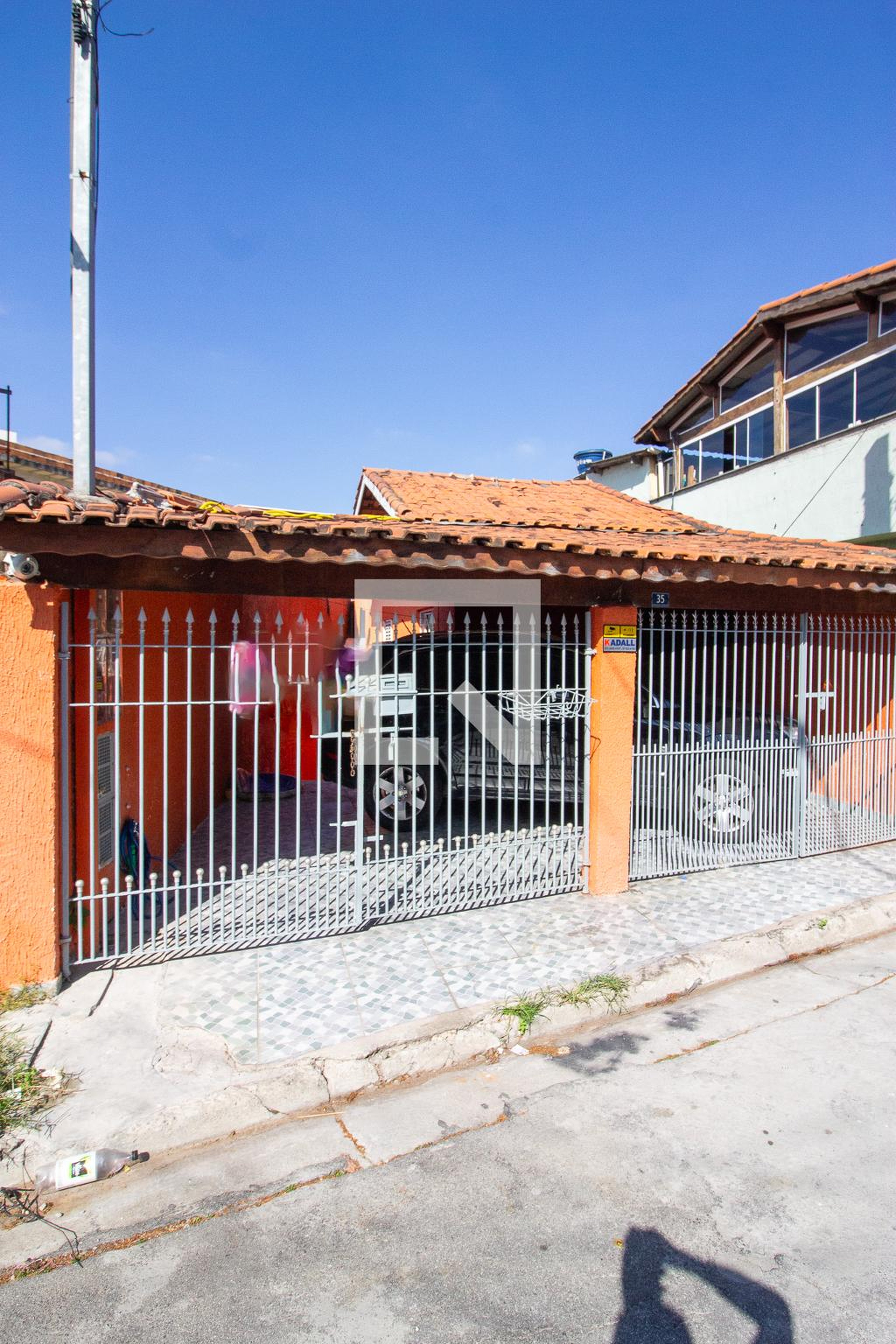 Fachada Condomínio em Rua Mariana Cisto Augusto, 35