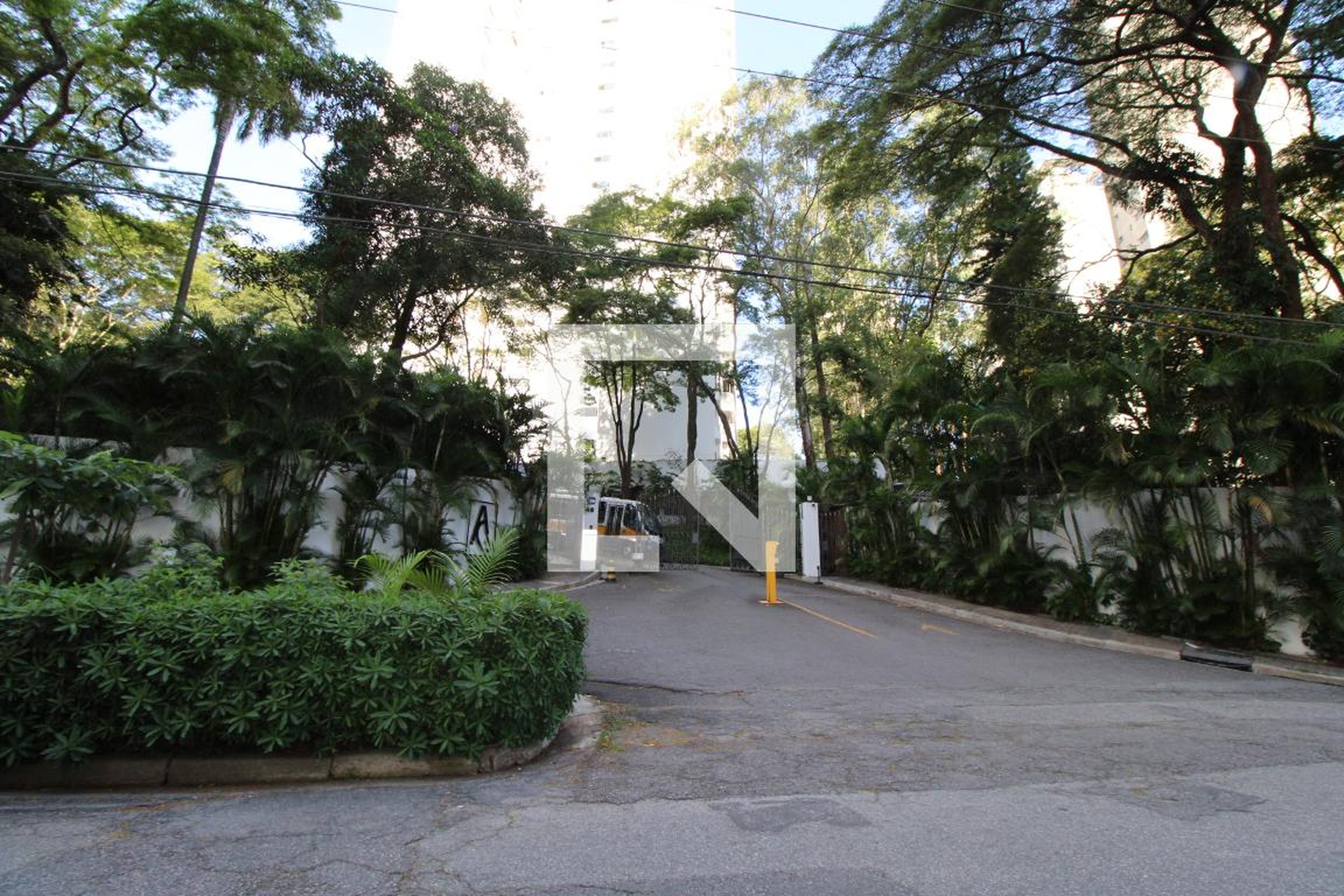 Fachada Edifício Ouro Preto