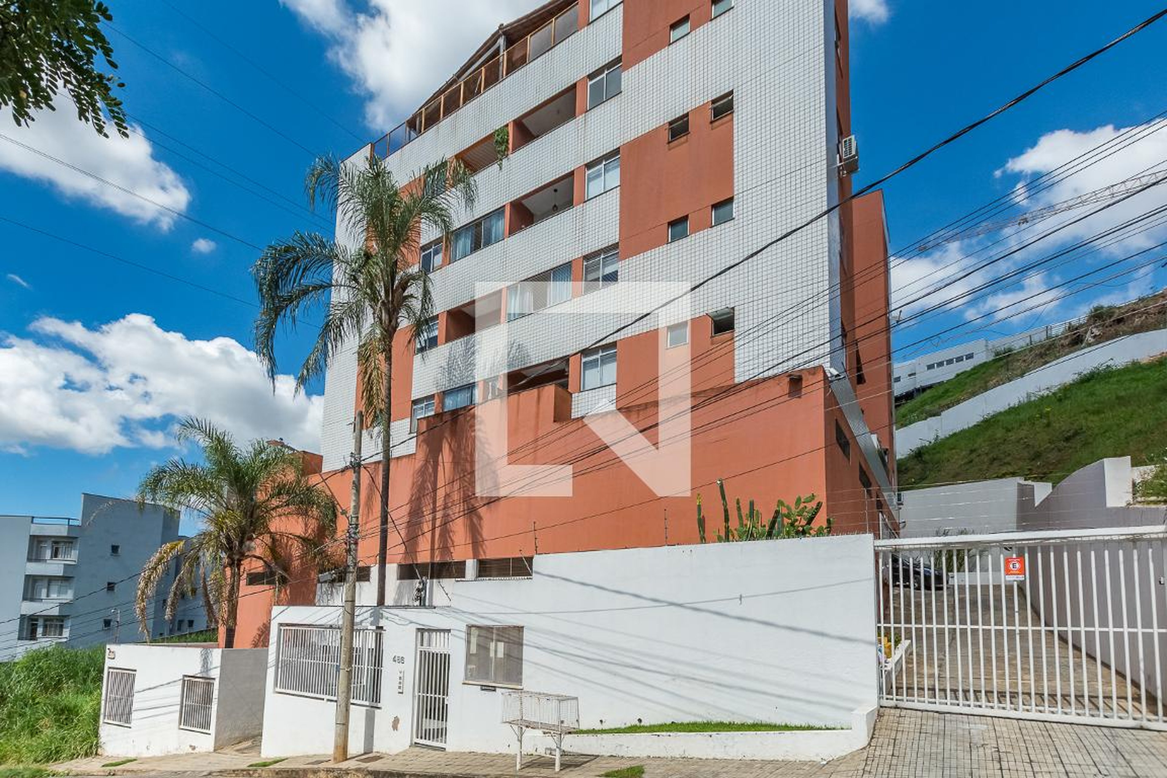 Fachada Edifício Indaiá