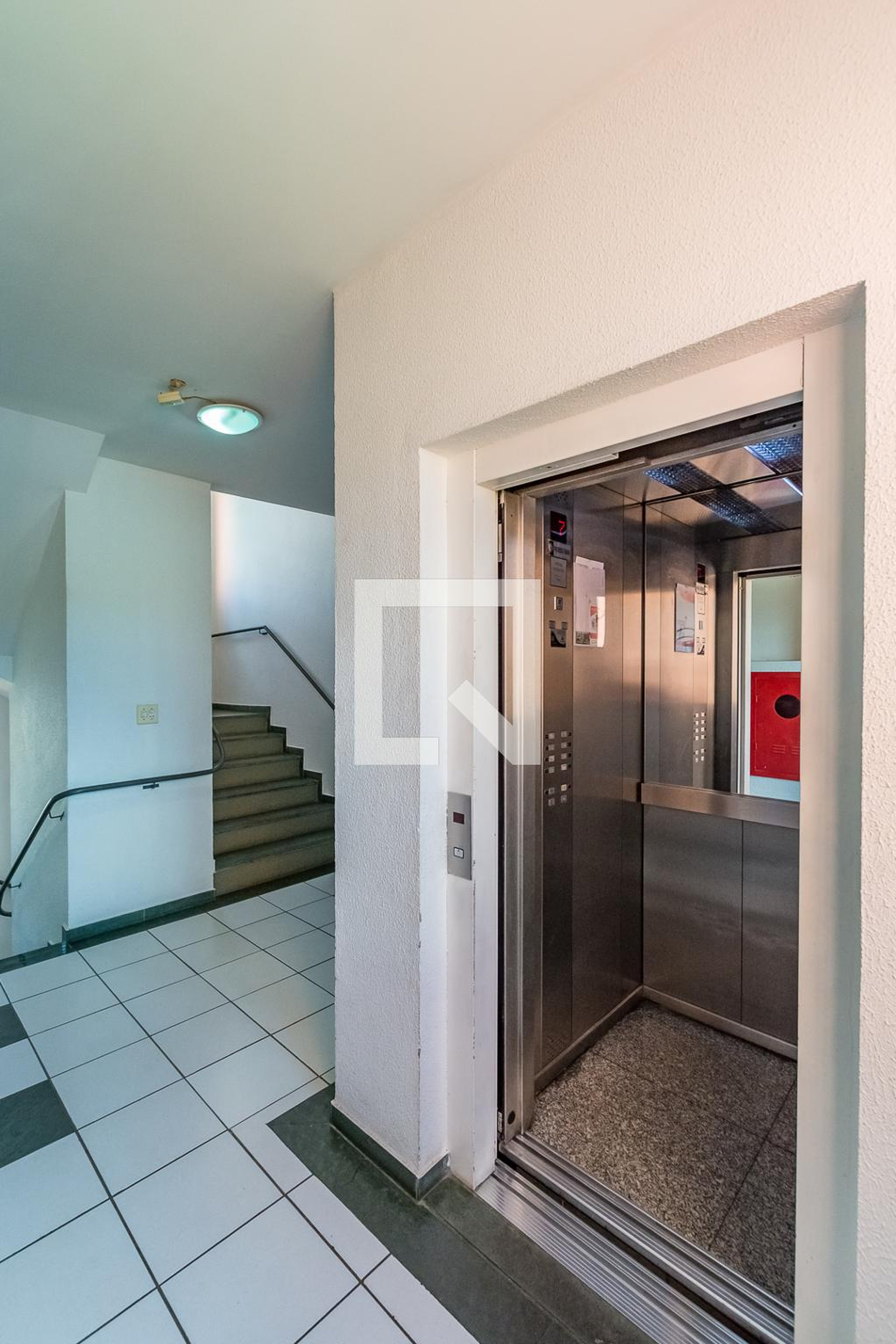 Elevador - Edifício Indaiá