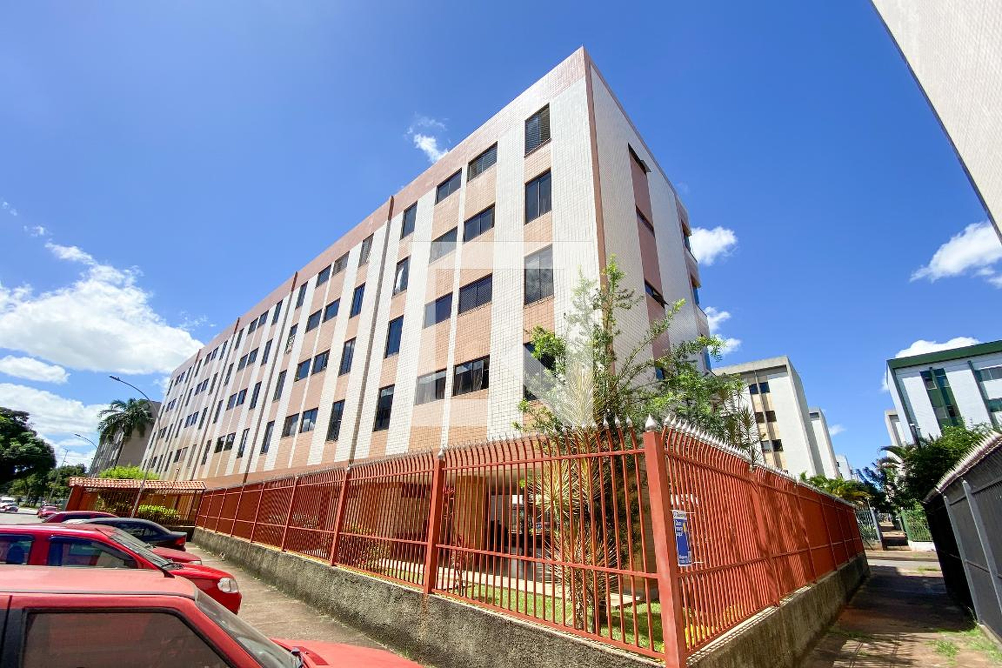 Fachada Condomínio em SHCES Quadra 207 Bloco I, 0