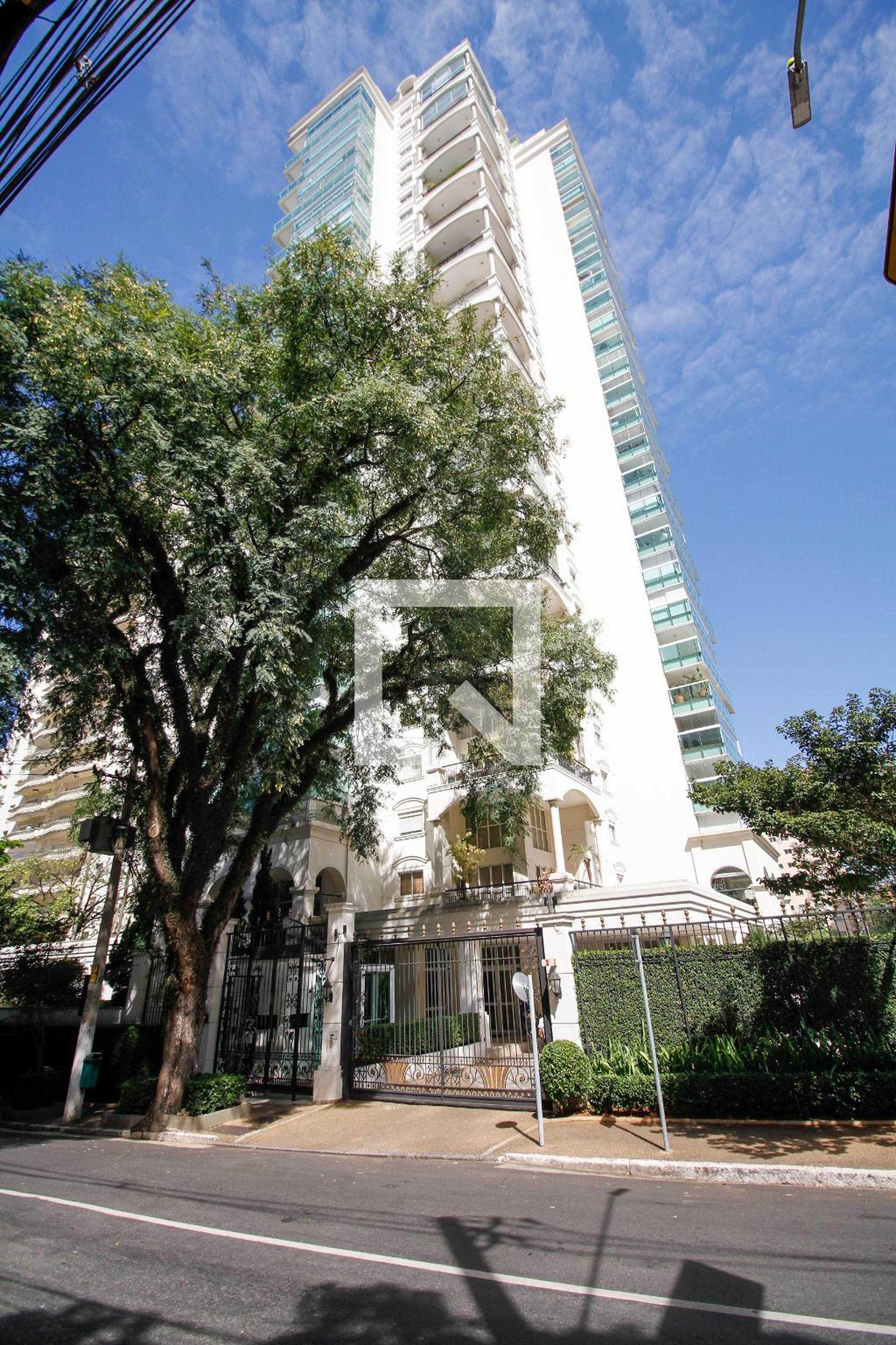 Fachada do Prédio Condomínio Contemporâneo