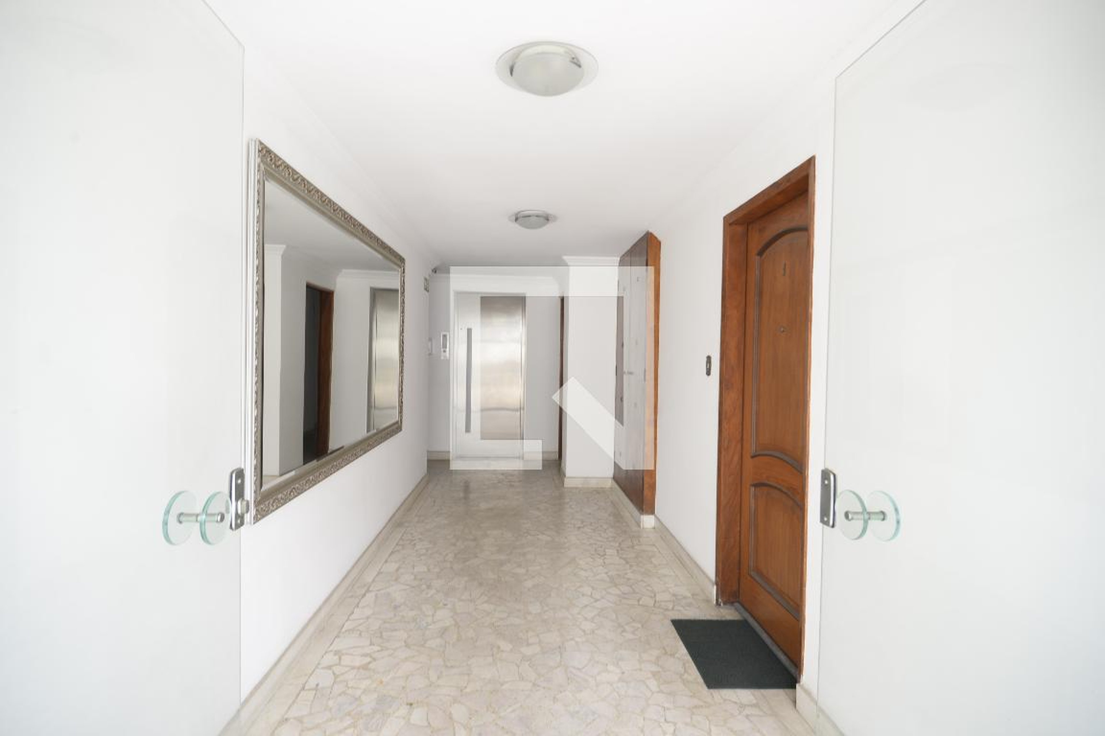 Hall de Entrada - Dona Rosa Lutfalla