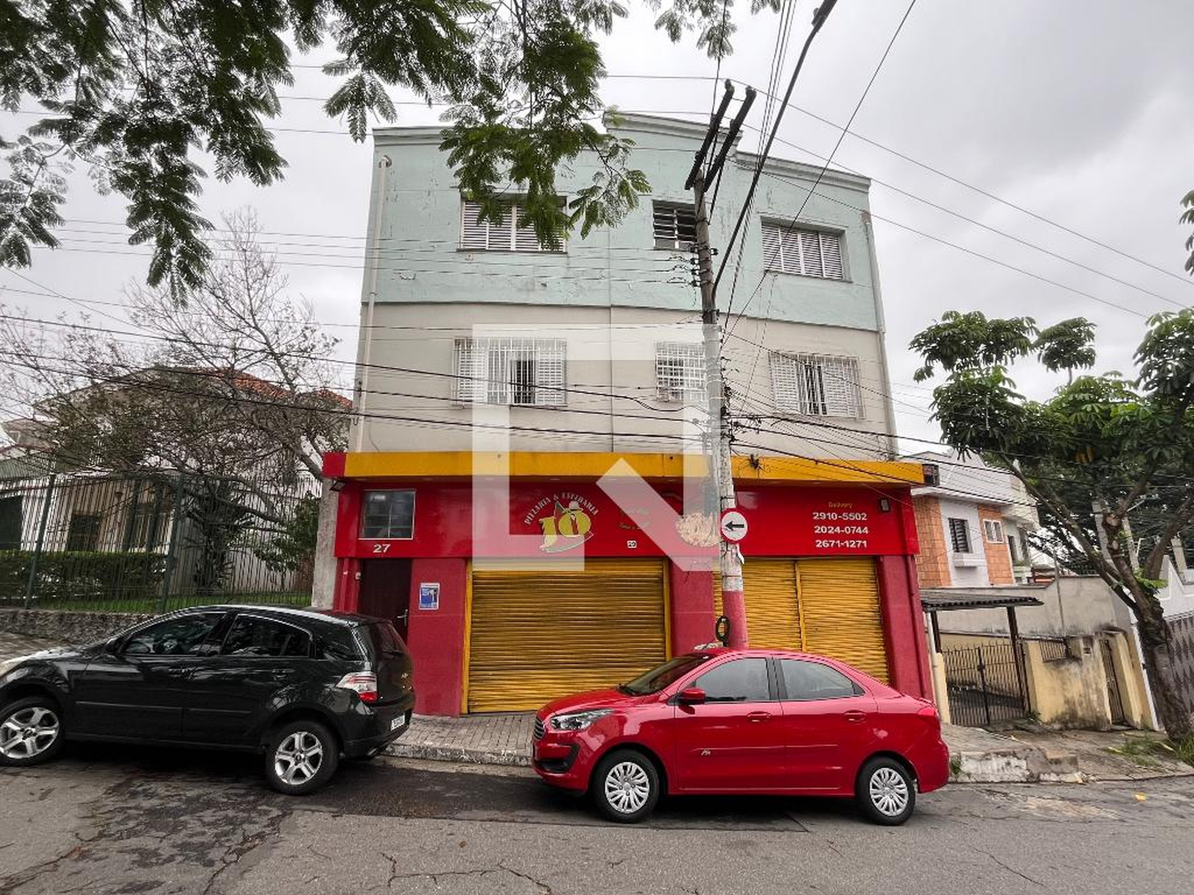 Fachada Condomínio em Rua Tanganica, 27