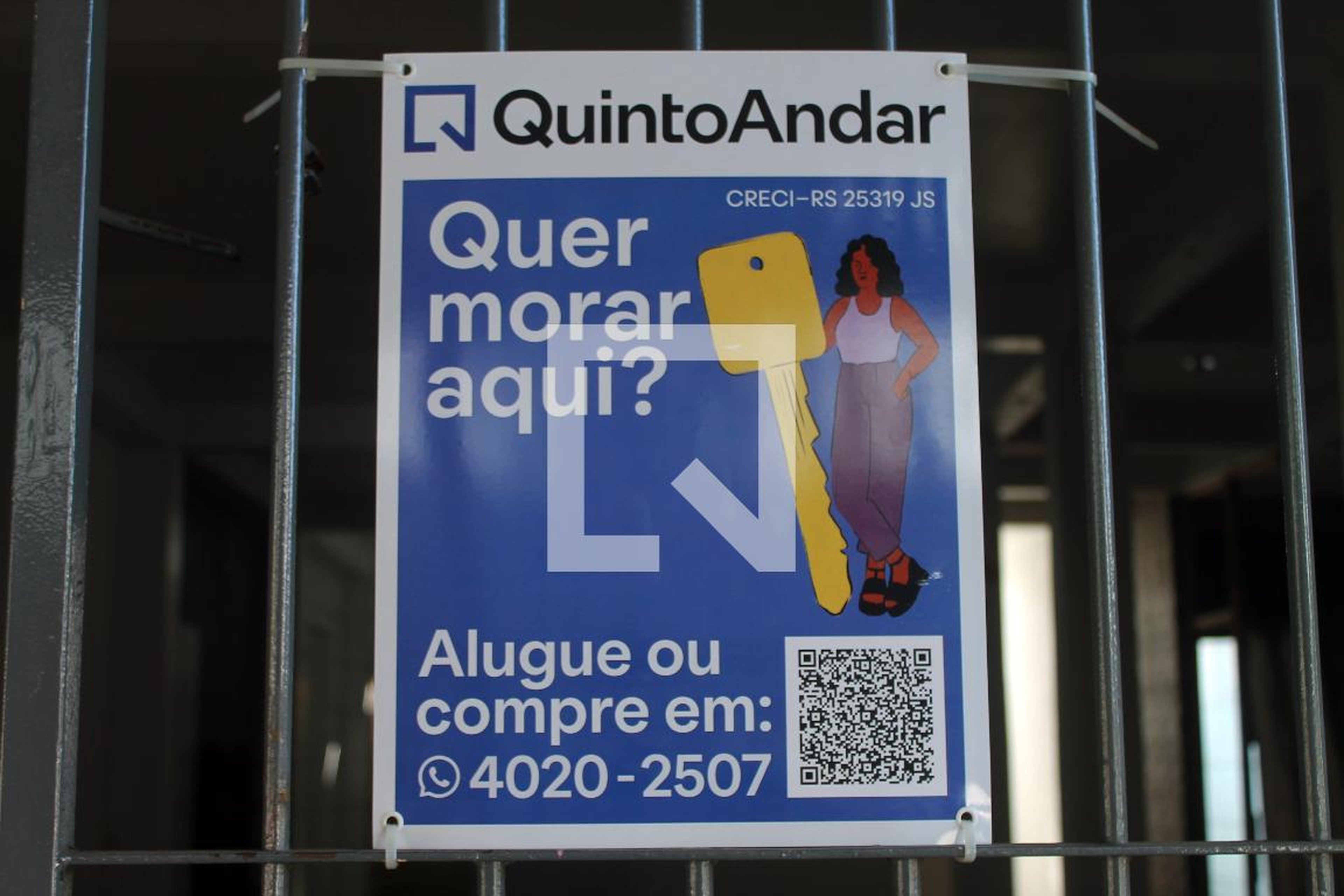 Fachada Condomínio em Rua Frederico Mayer, 456