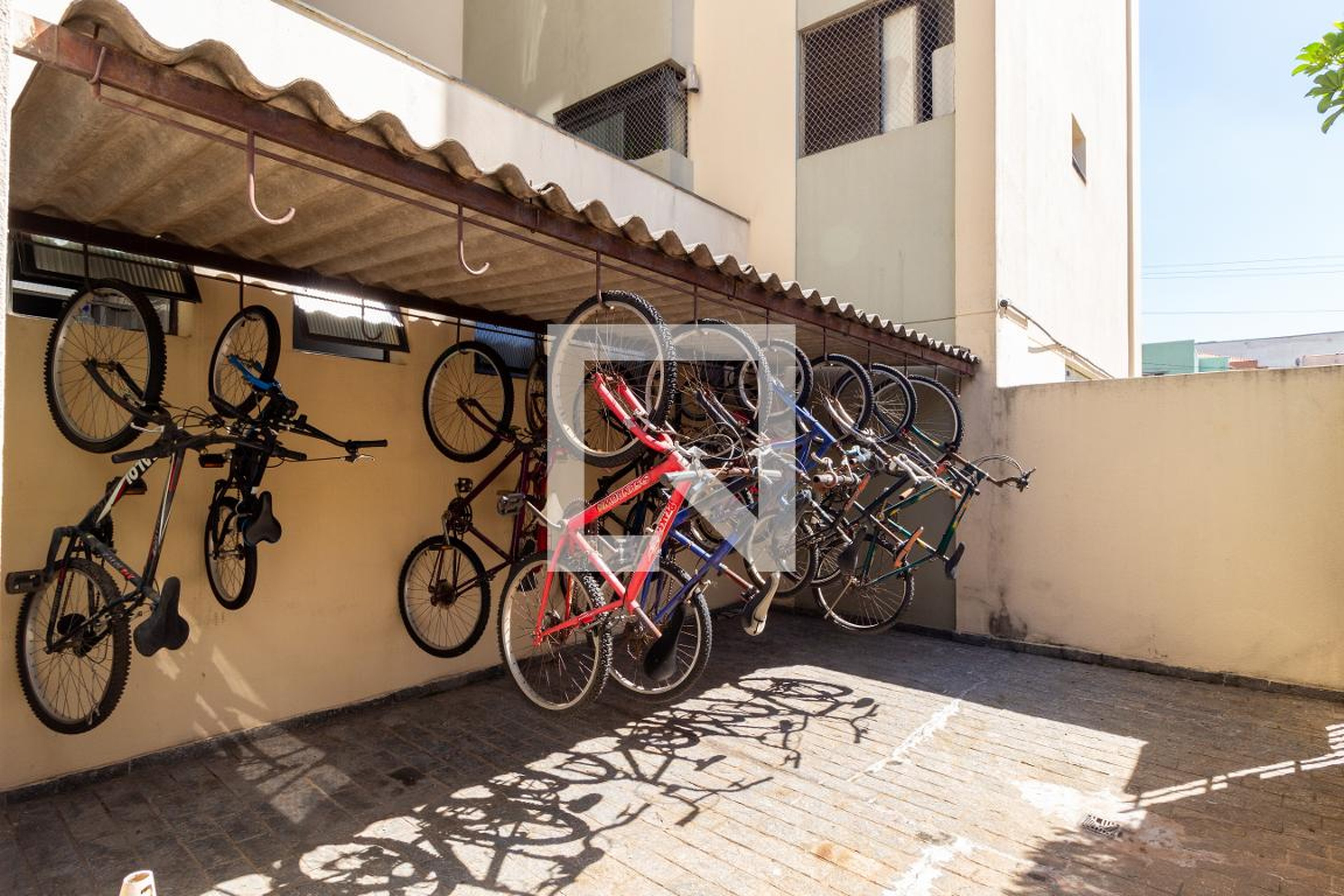 Bicicletário - Ravena