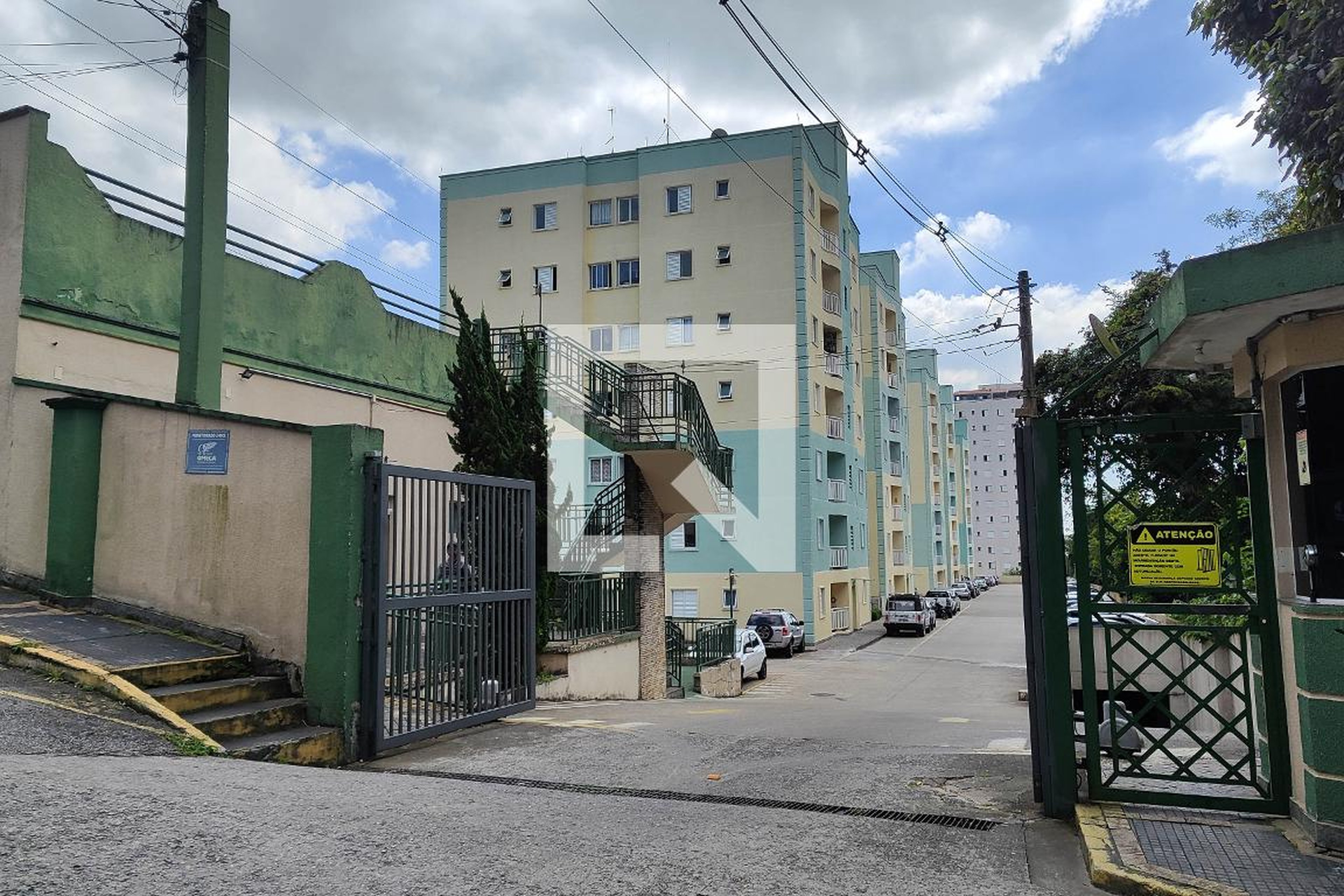 Fachada Condomínio Parque dos Pássaros em Mauá