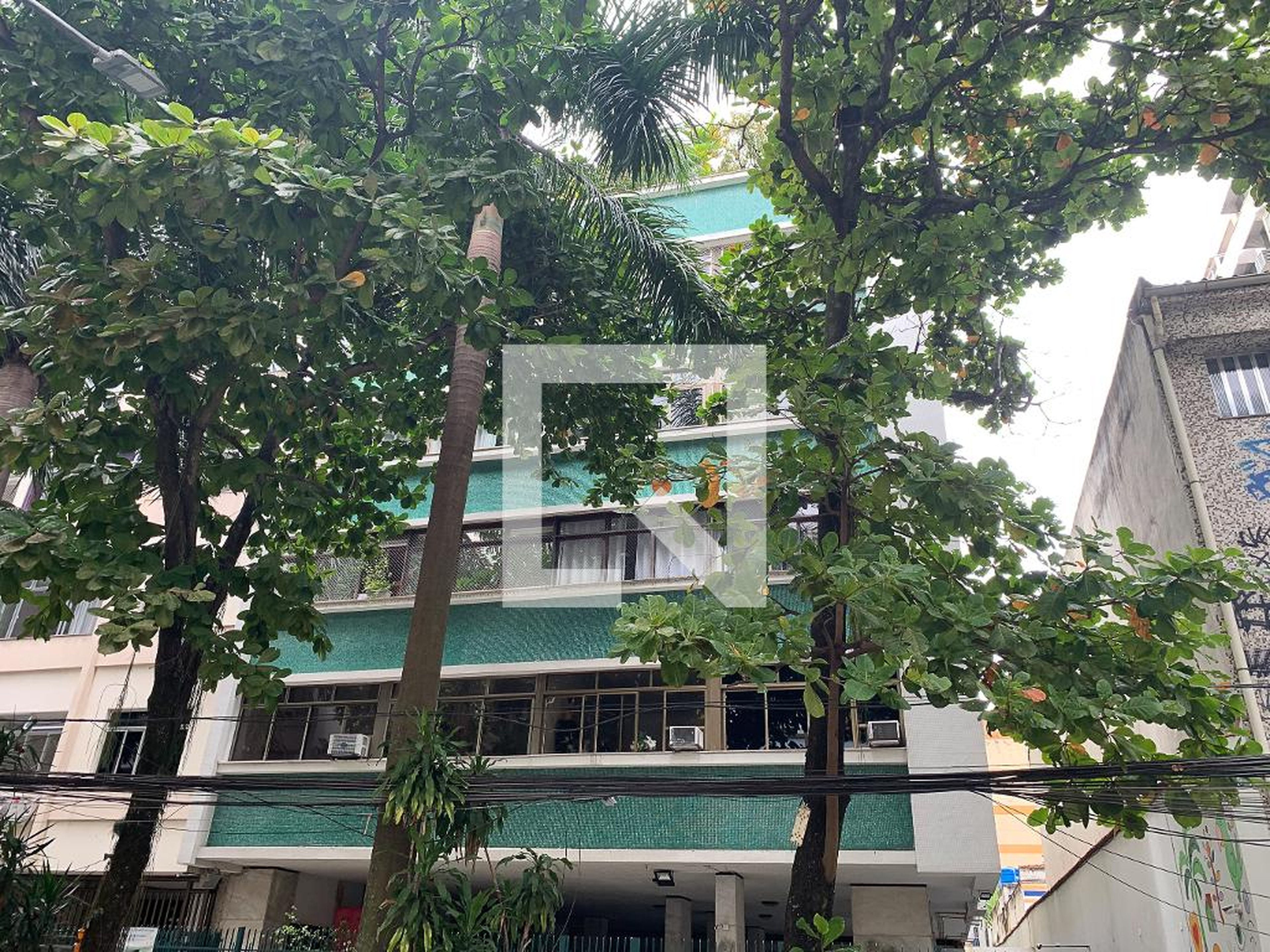 Fachada do Prédio Edifício Cristina