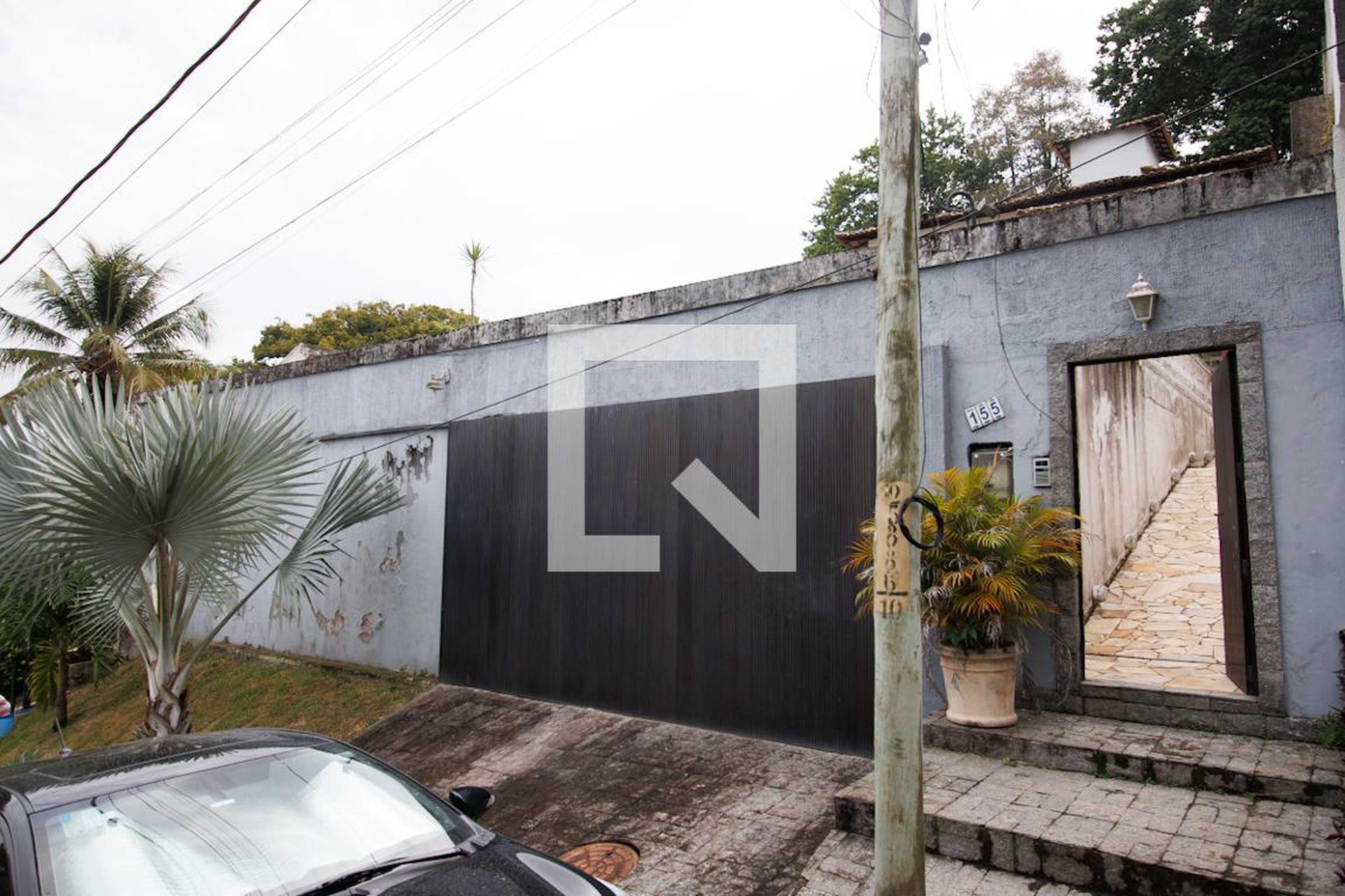 Fachada Condomínio em Rua Francisco Mangabeira, 155
