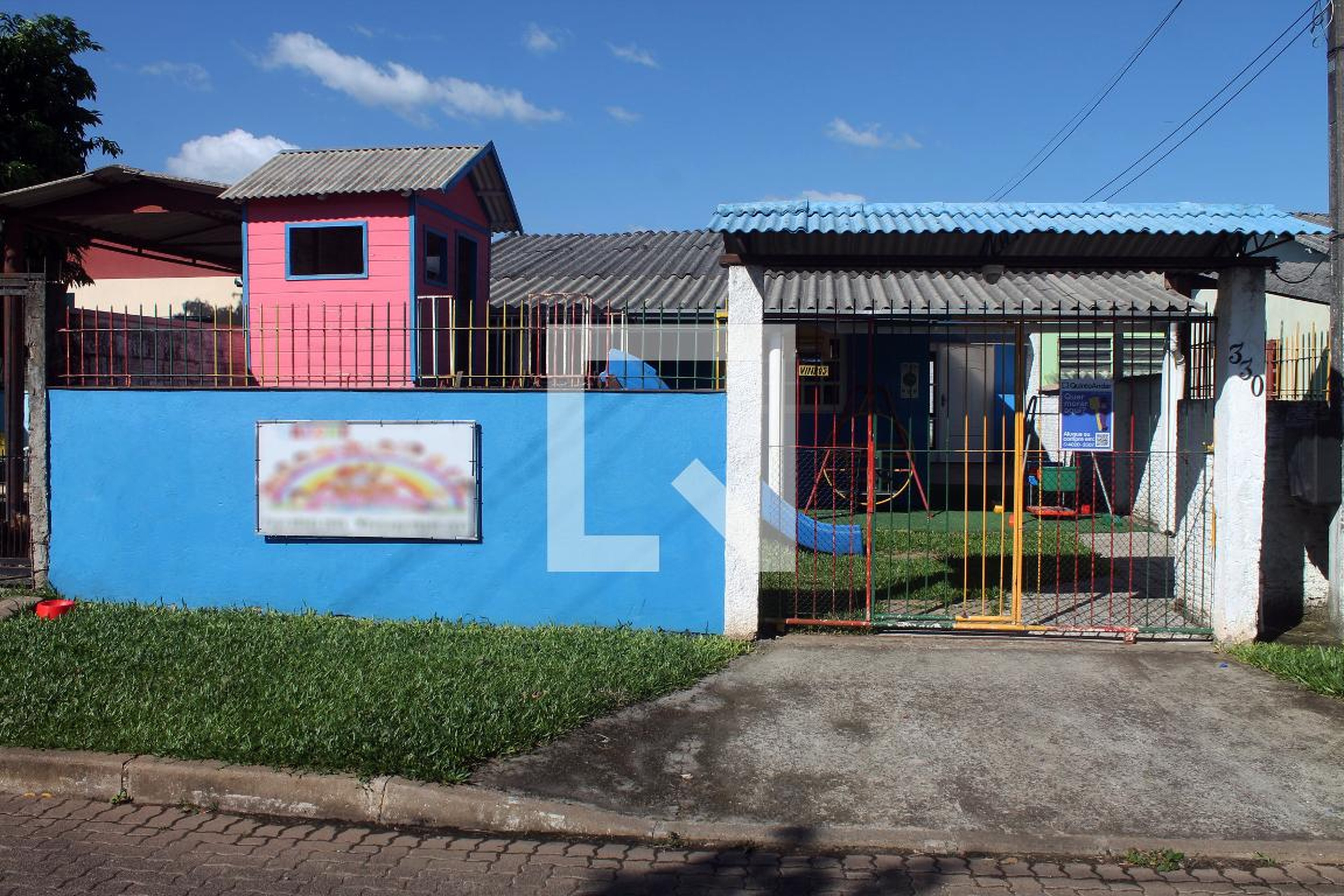 Fachada Condomínio em Rua Quaraí Mirim, 330