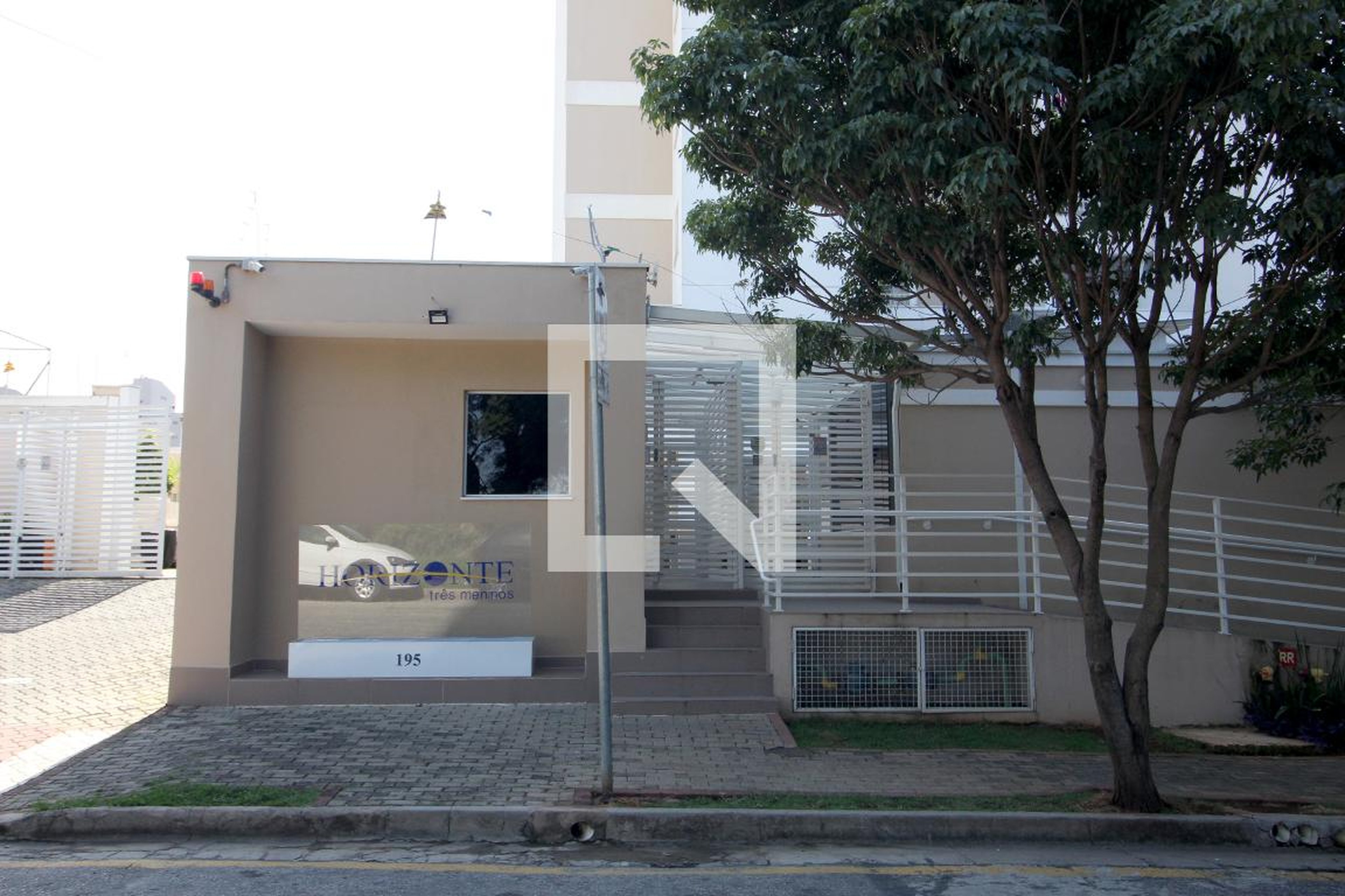 Fachada Condomínio Horizonte Três Meninos