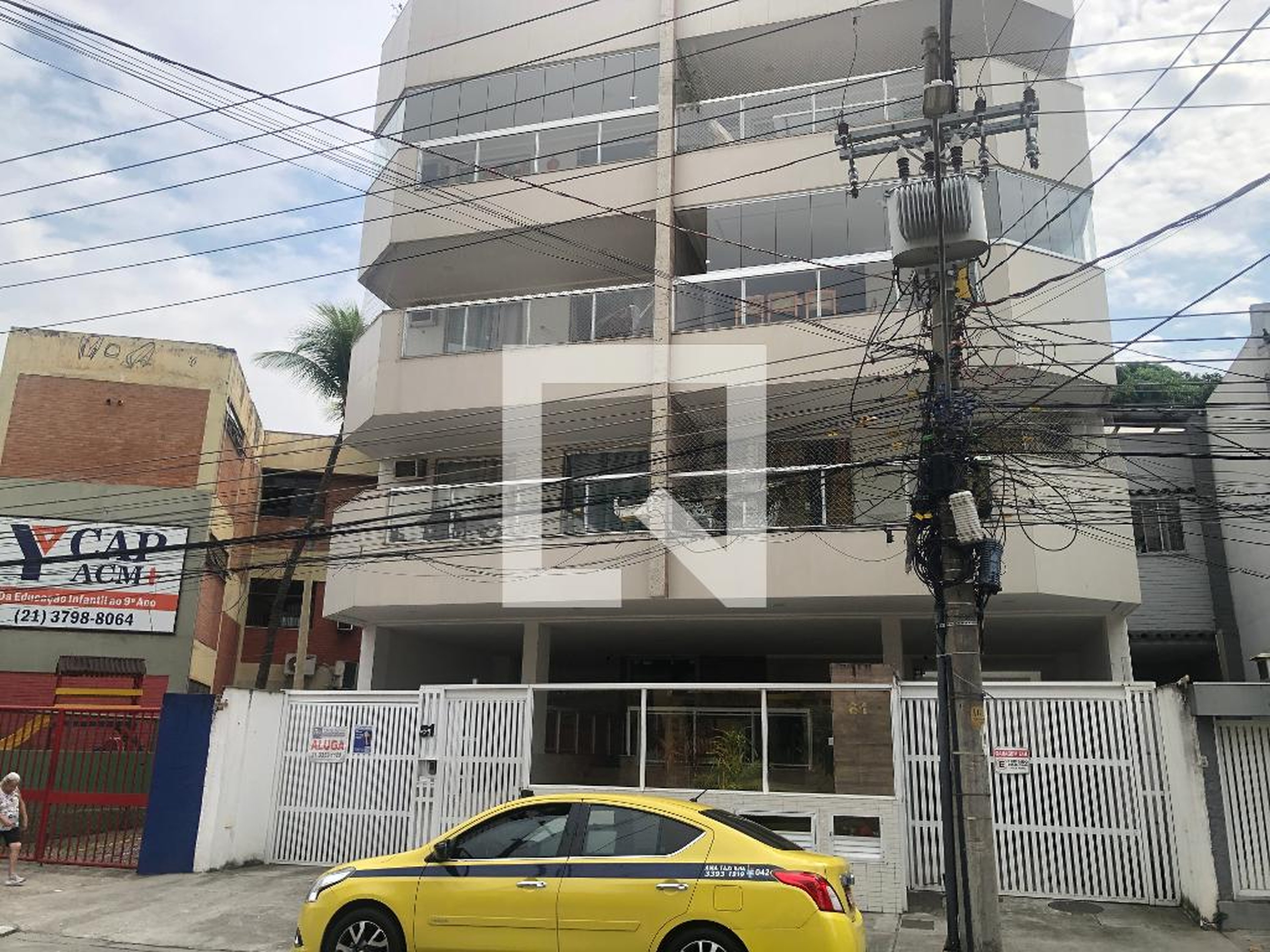 Fachada Condomínio em Rua Maldonado, 81