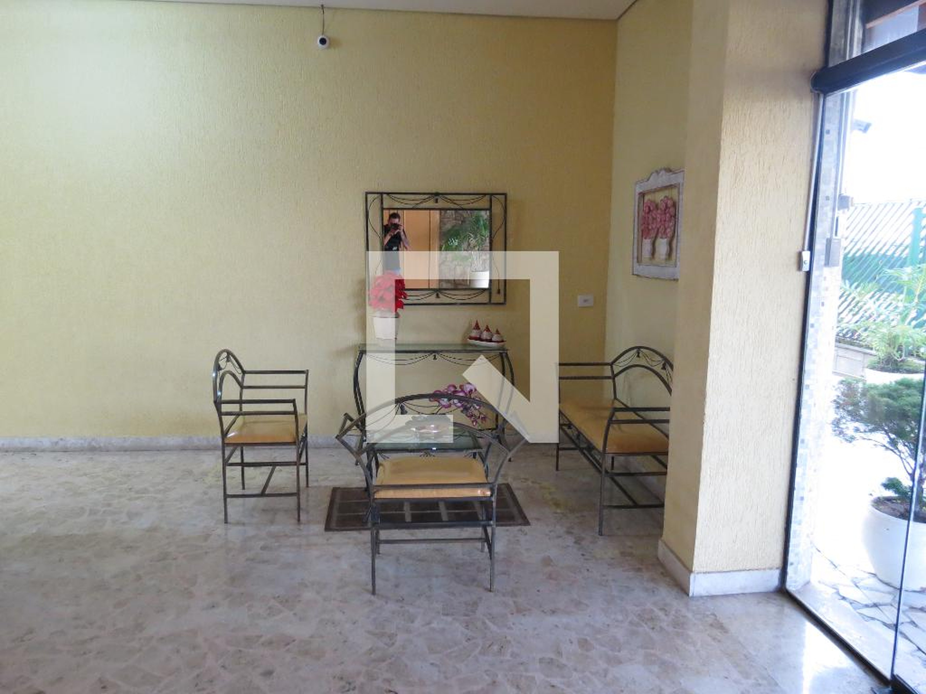 Hall de Entrada - Arco-Íris