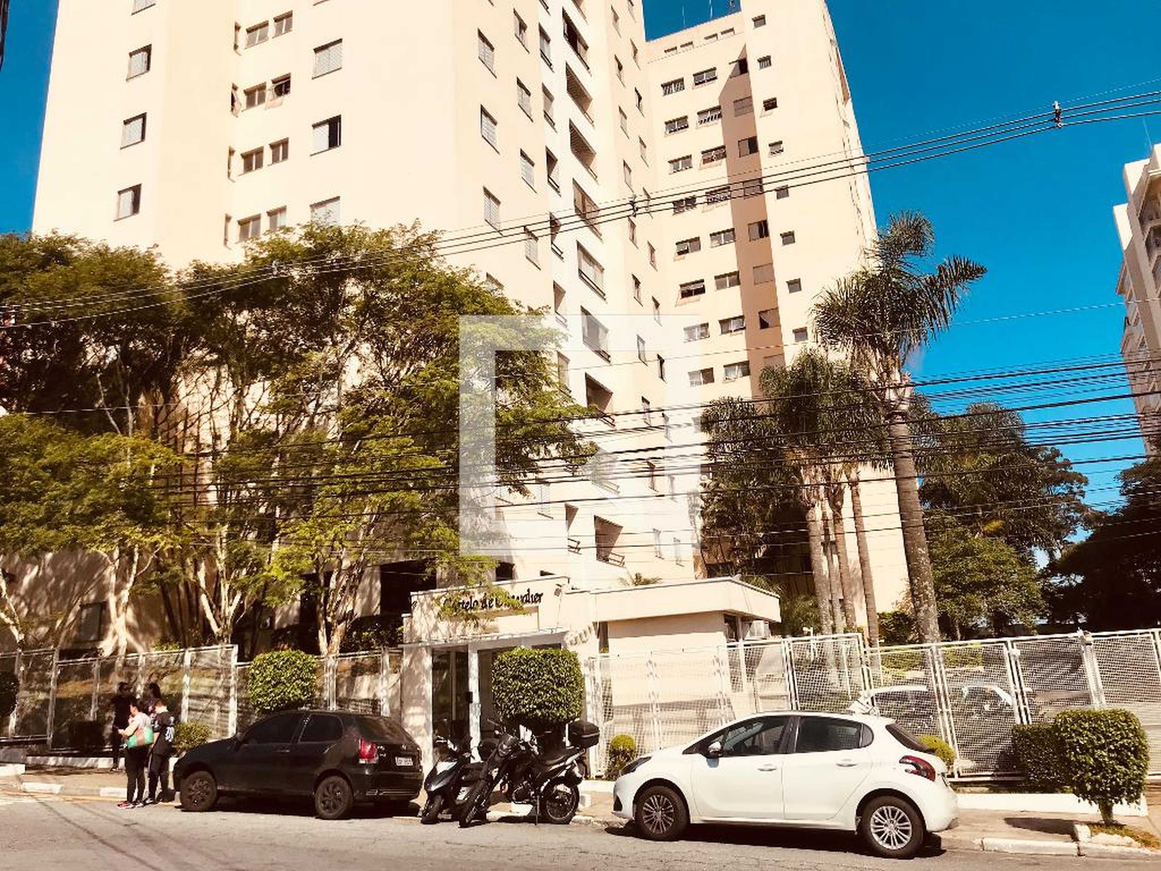 Fachada do Prédio Condomínio Castelo de Chevalier