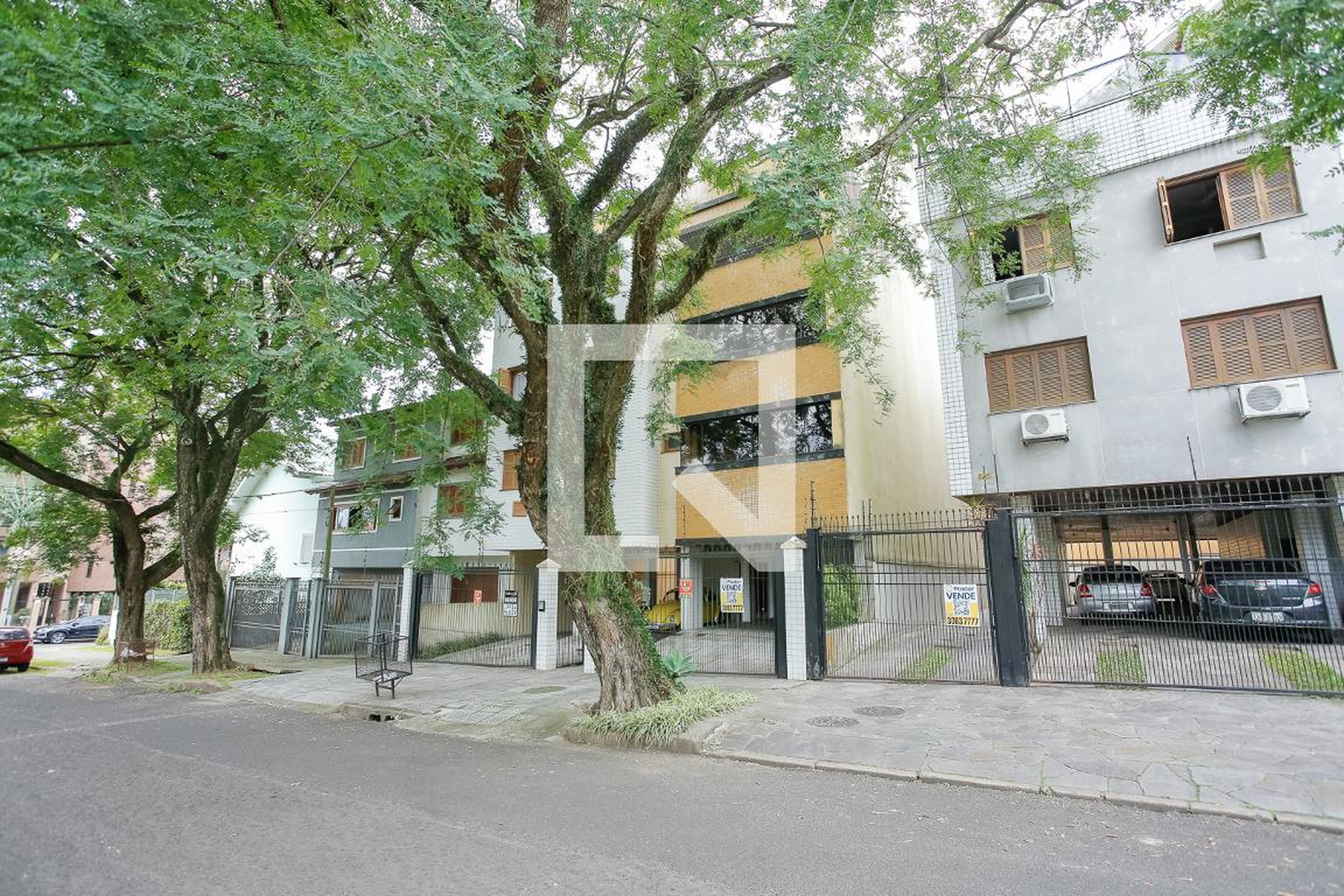 Fachada do prédio Condomínio Solar da Praça