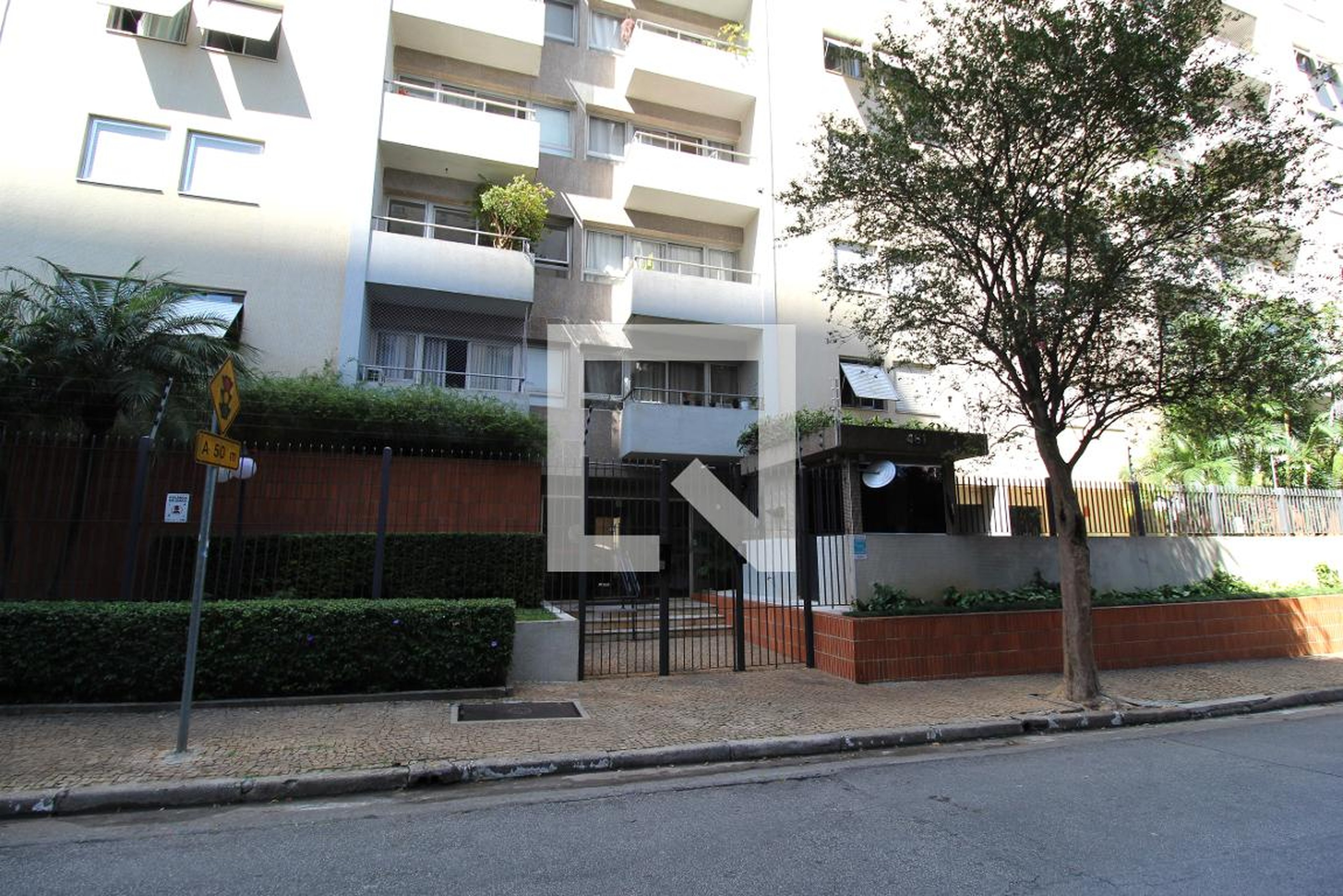 Fachada do Prédio Condomínio Camila