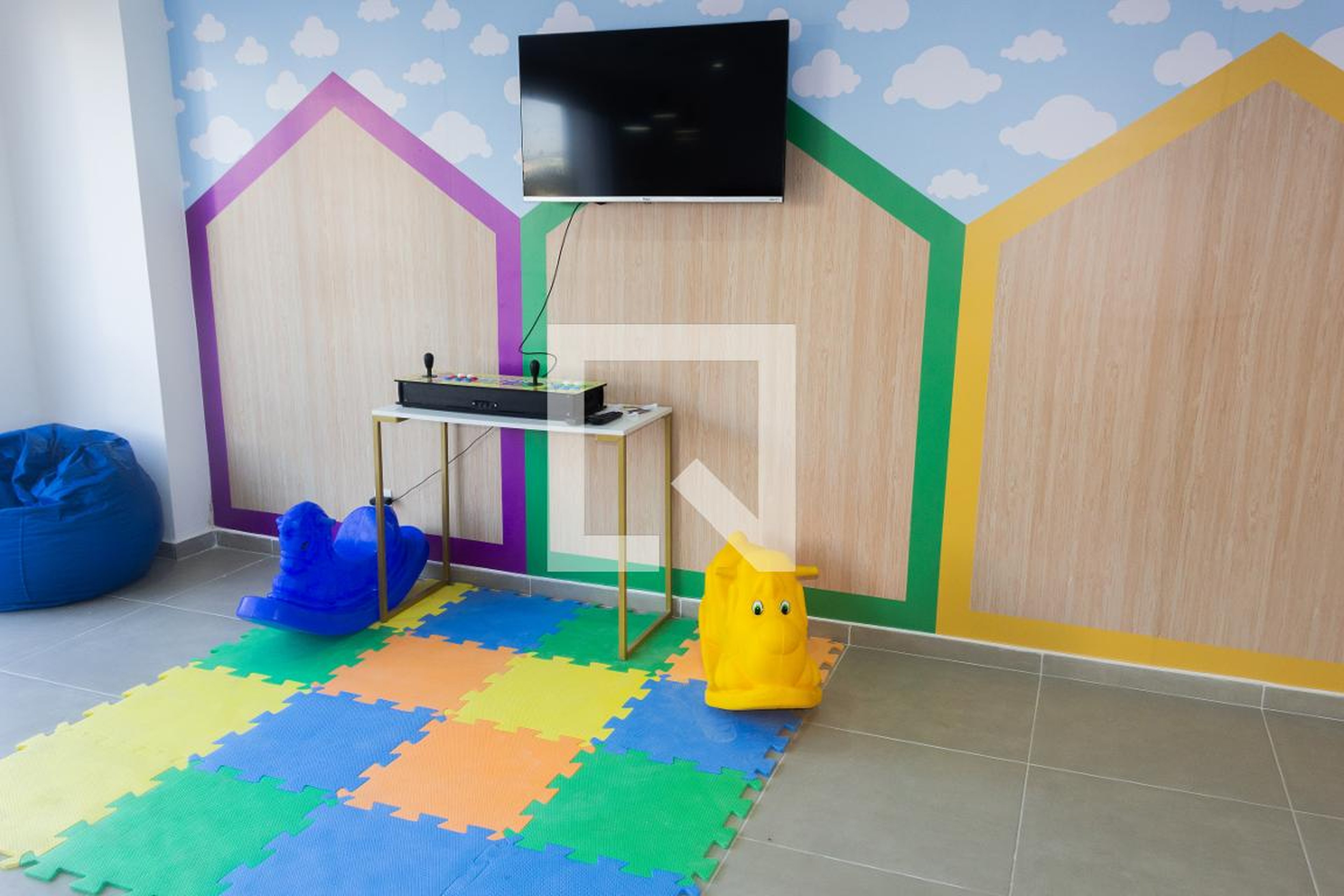 Brinquedoteca Condomínio em Rua Aricá Mirim, 459