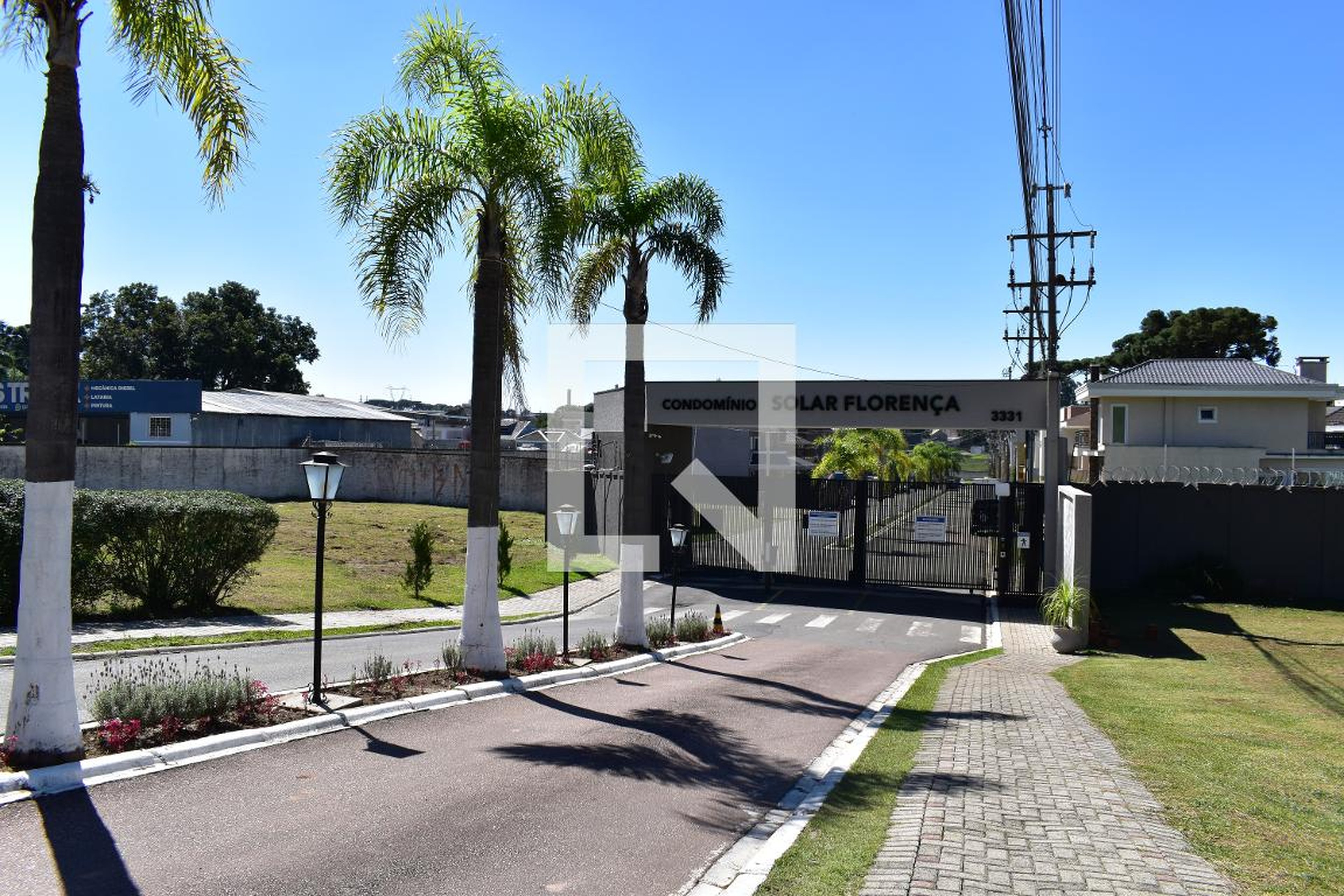 Fachada do condomínio Condomínio em Rua Nicola Pellanda, 3331