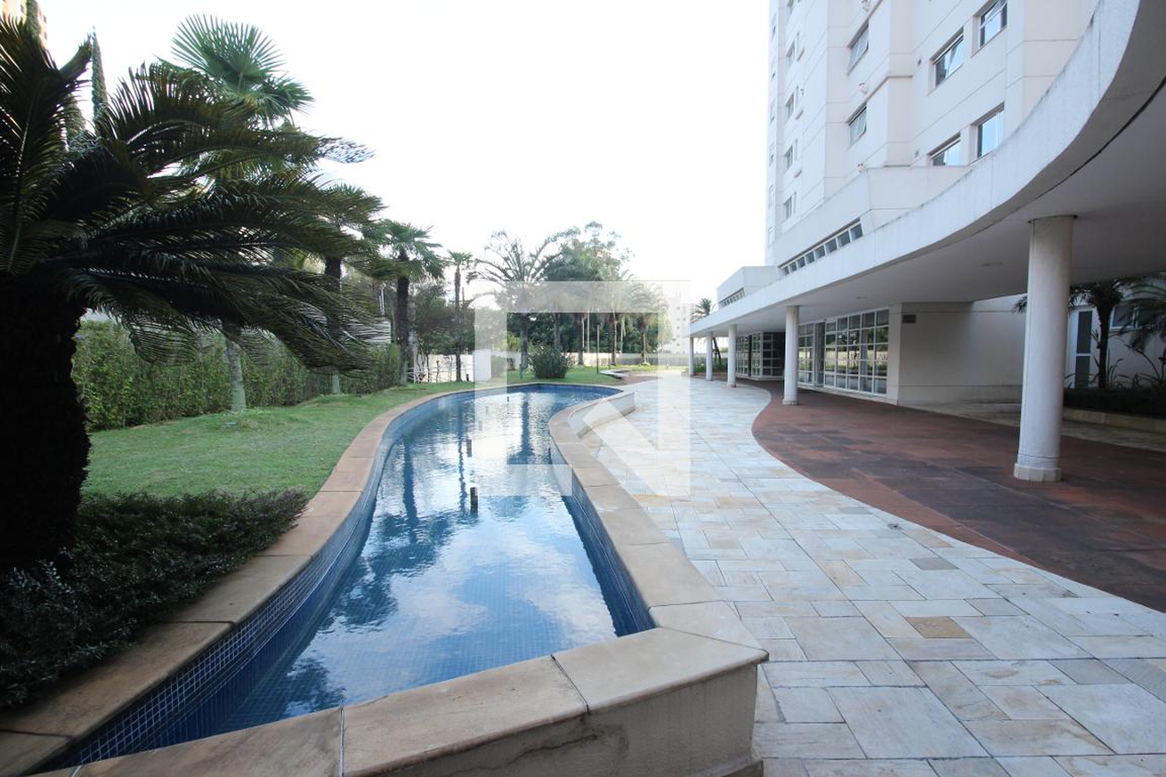 Hall social Condomínio em Rua José Ramon Urtiza, 12