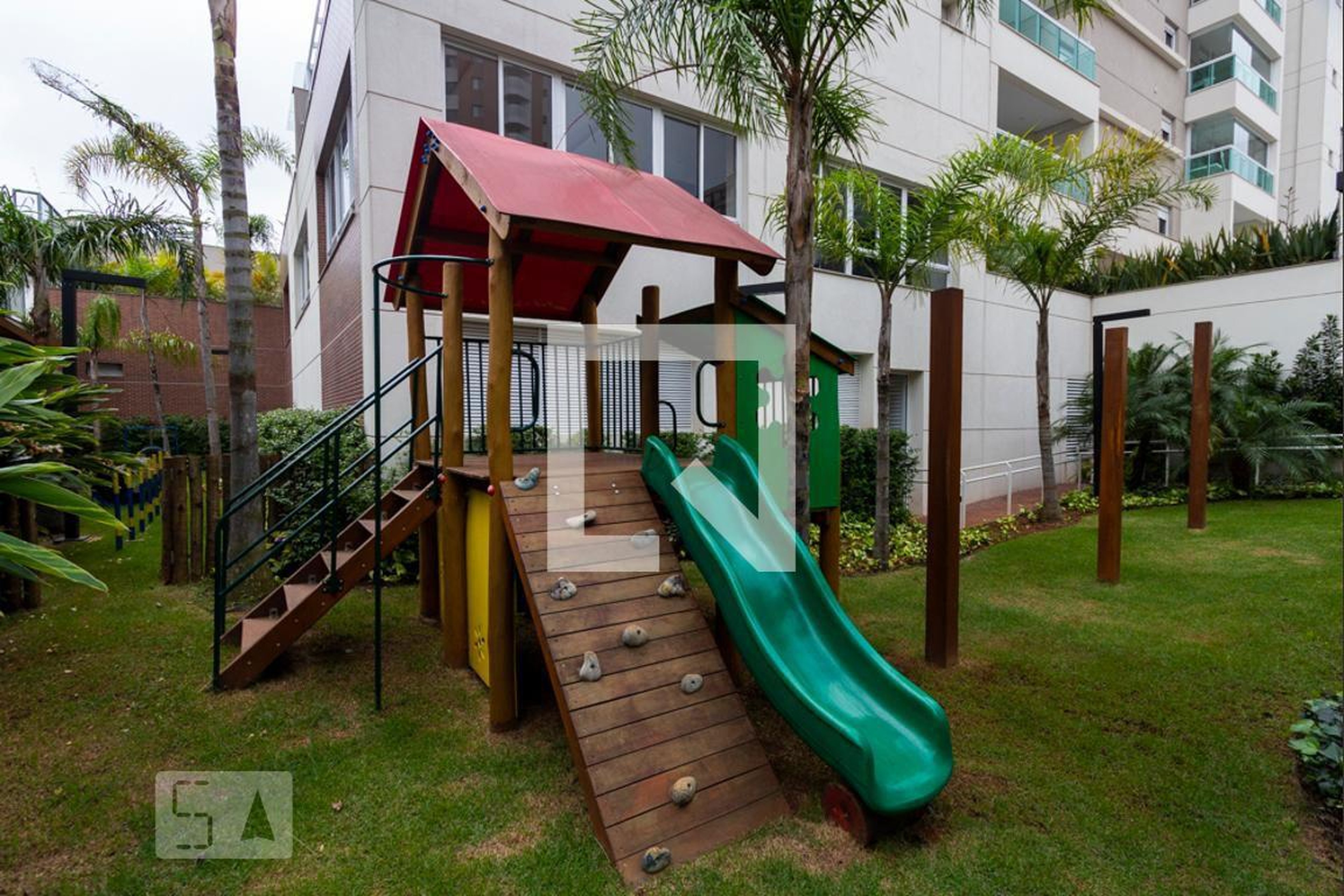 Playground - Up Village By Helbor
