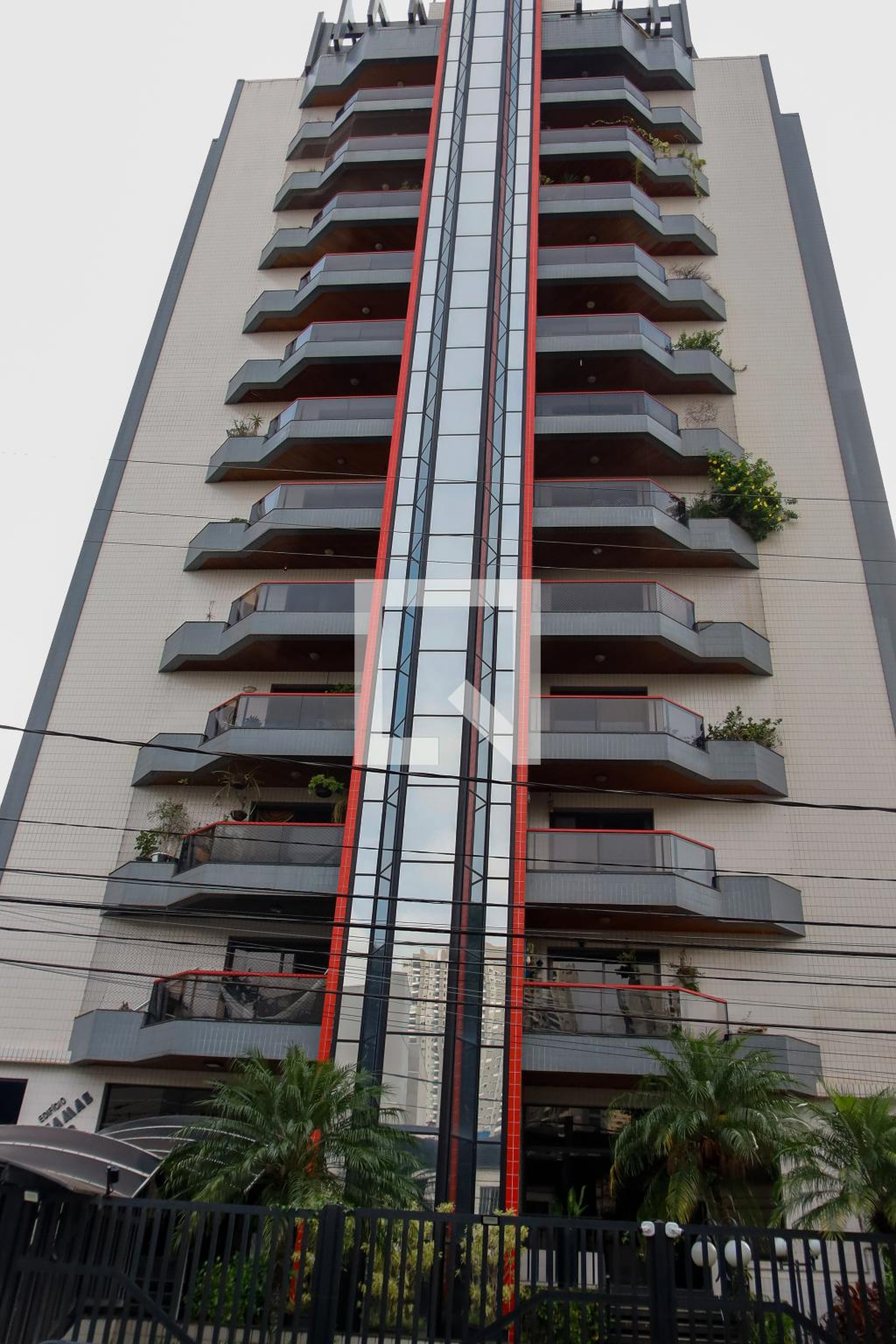 Fachada do Prédio Condomínio Bahamas