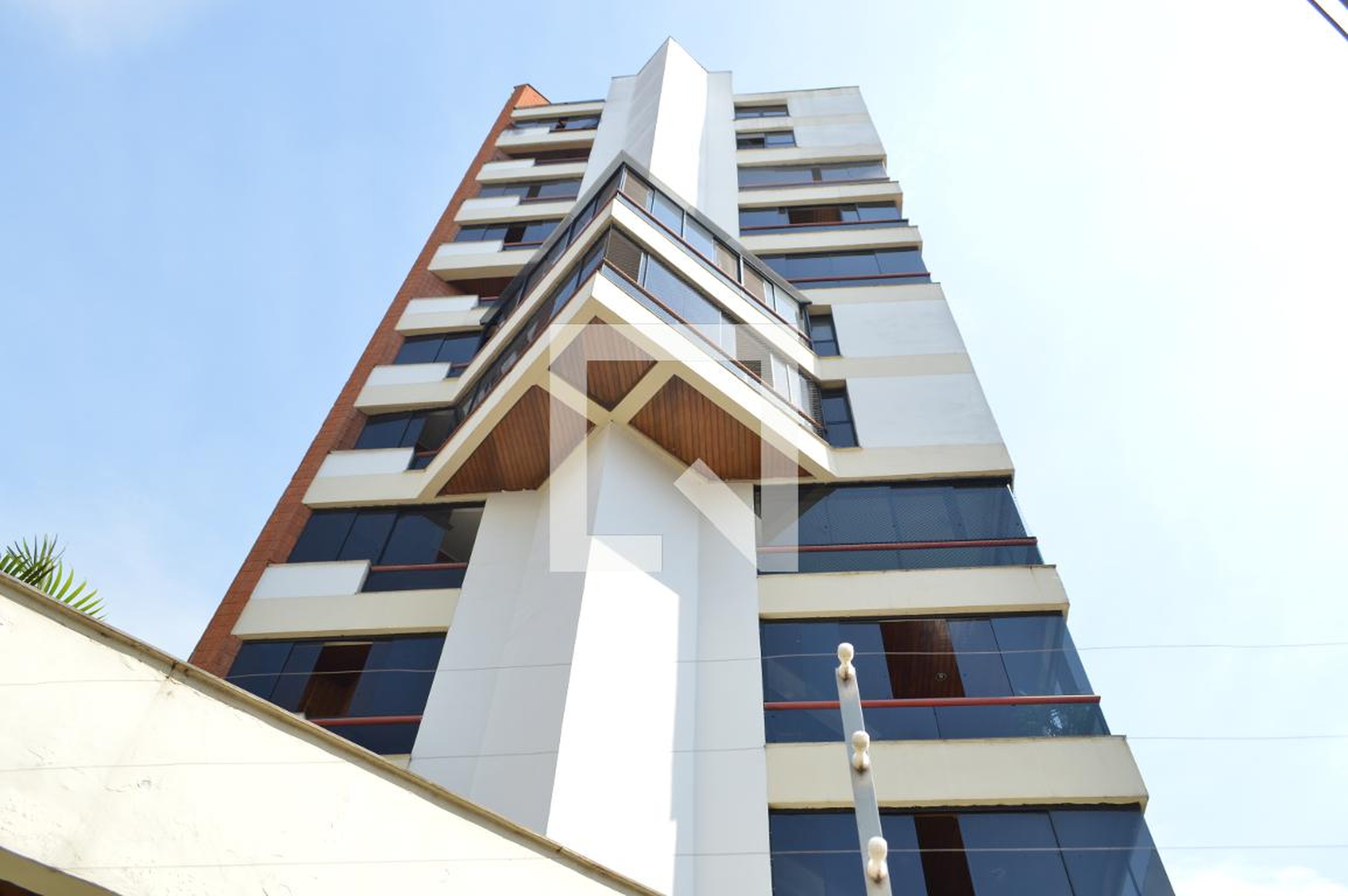 Fachada Condomínio Quinta de Orleans