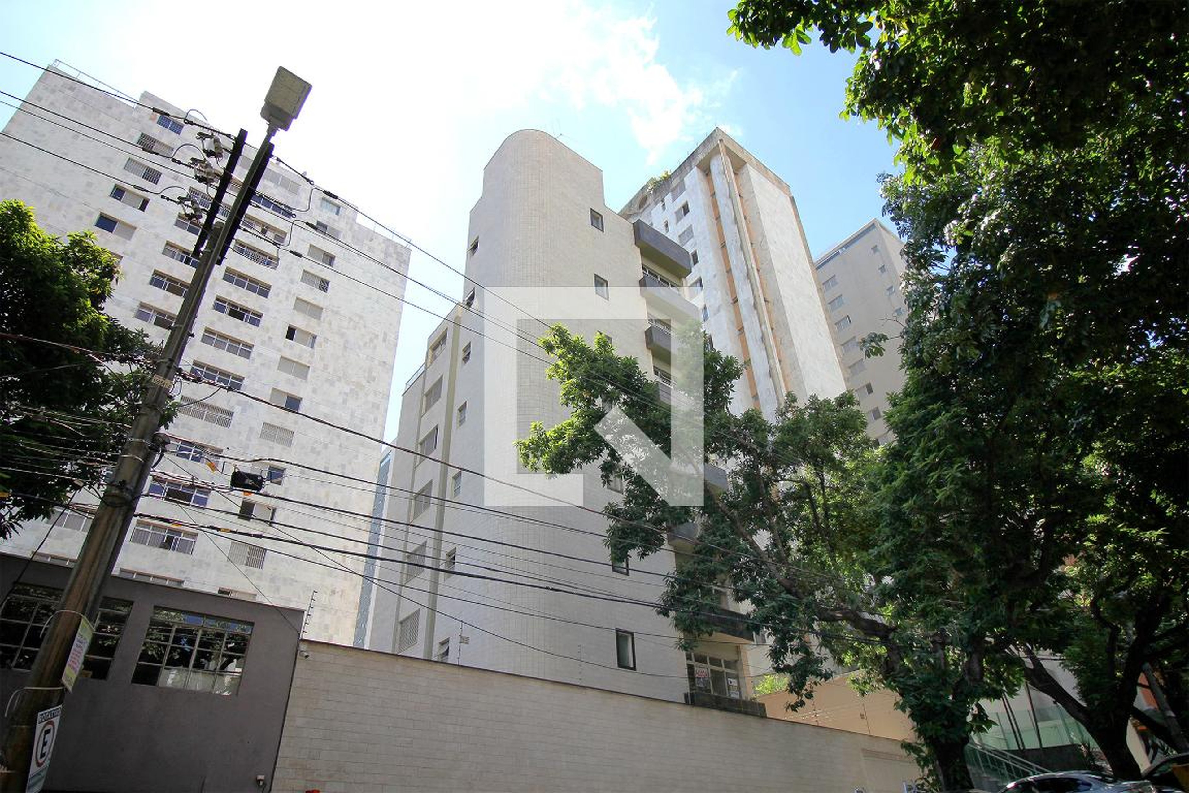 Fachada Condomínio em Rua Tomé de Souza, 448