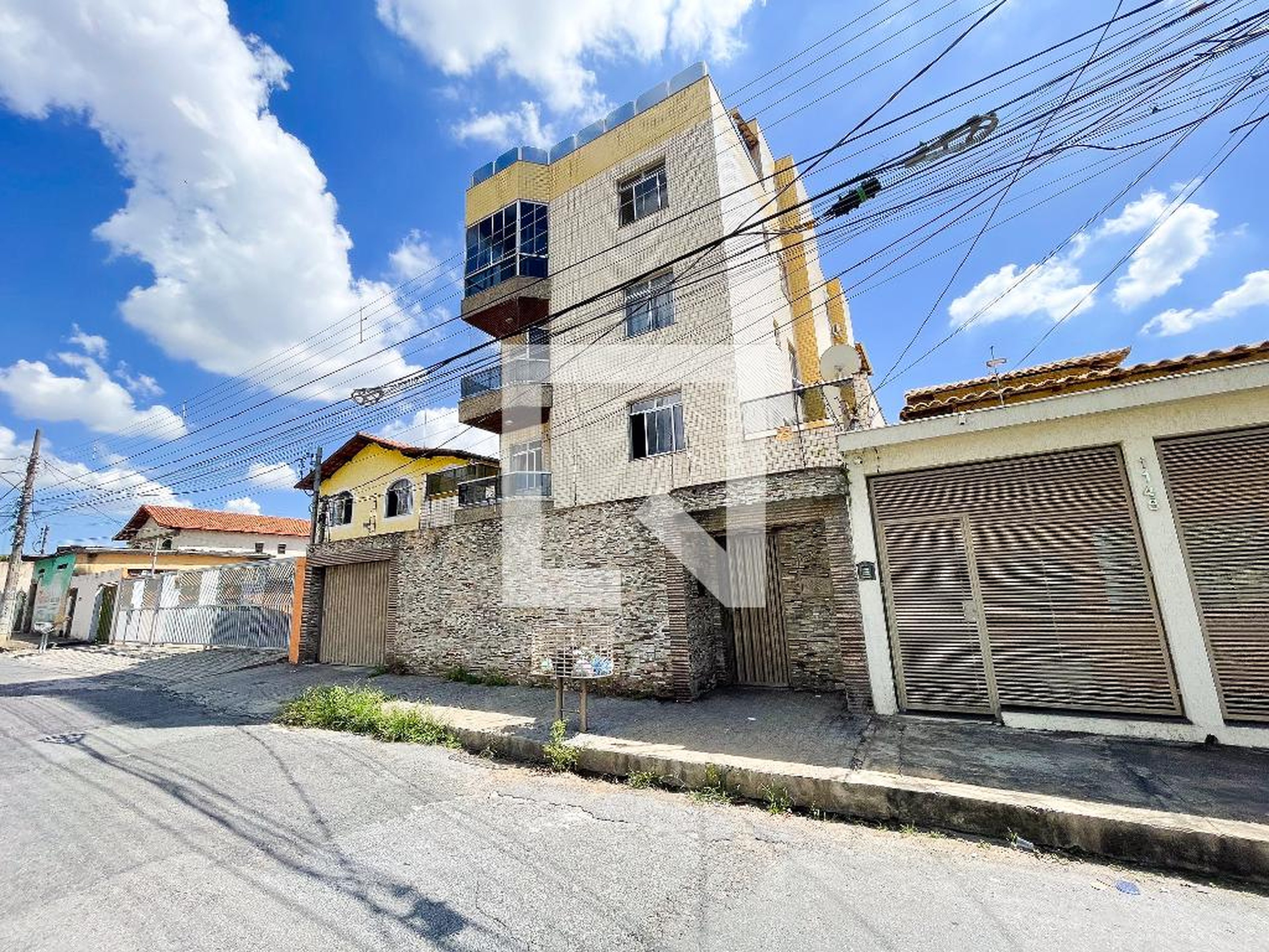 Fachada do Prédio Condomínio em Rua Courupita, 1160