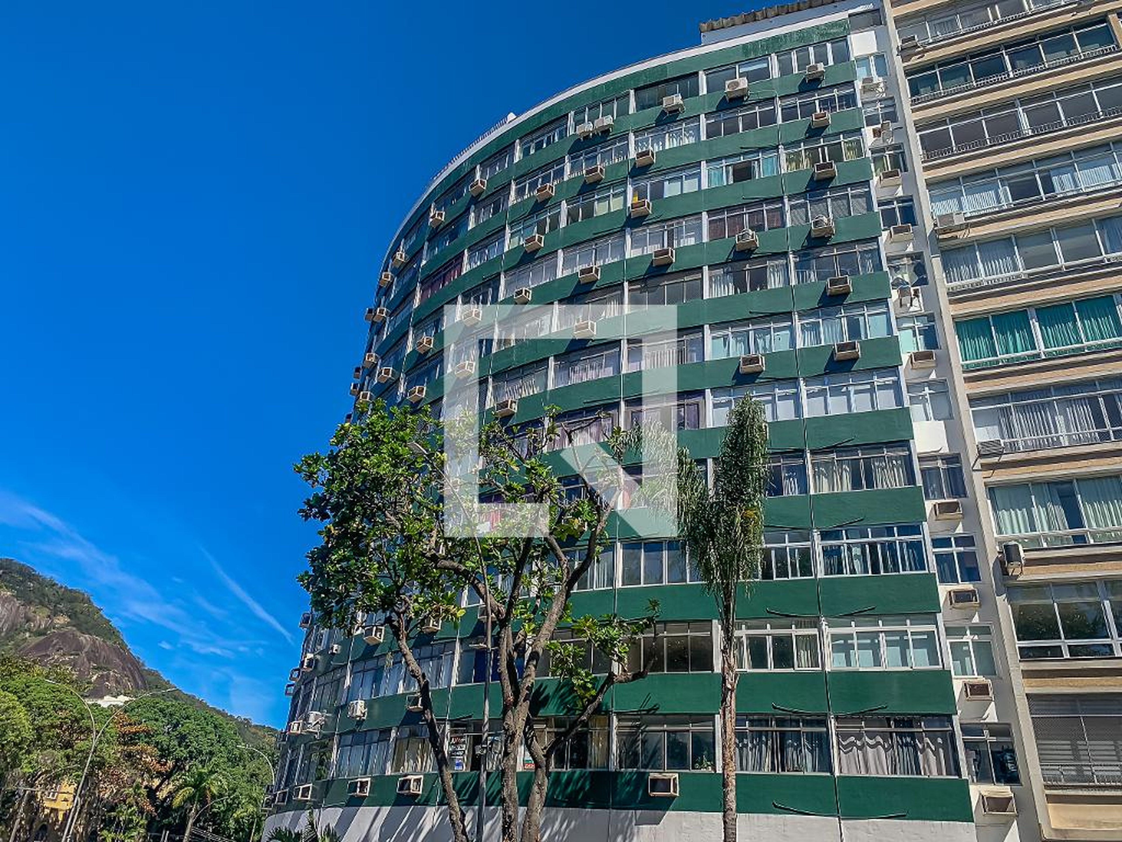 Fachada do Prédio Edifício Ojan