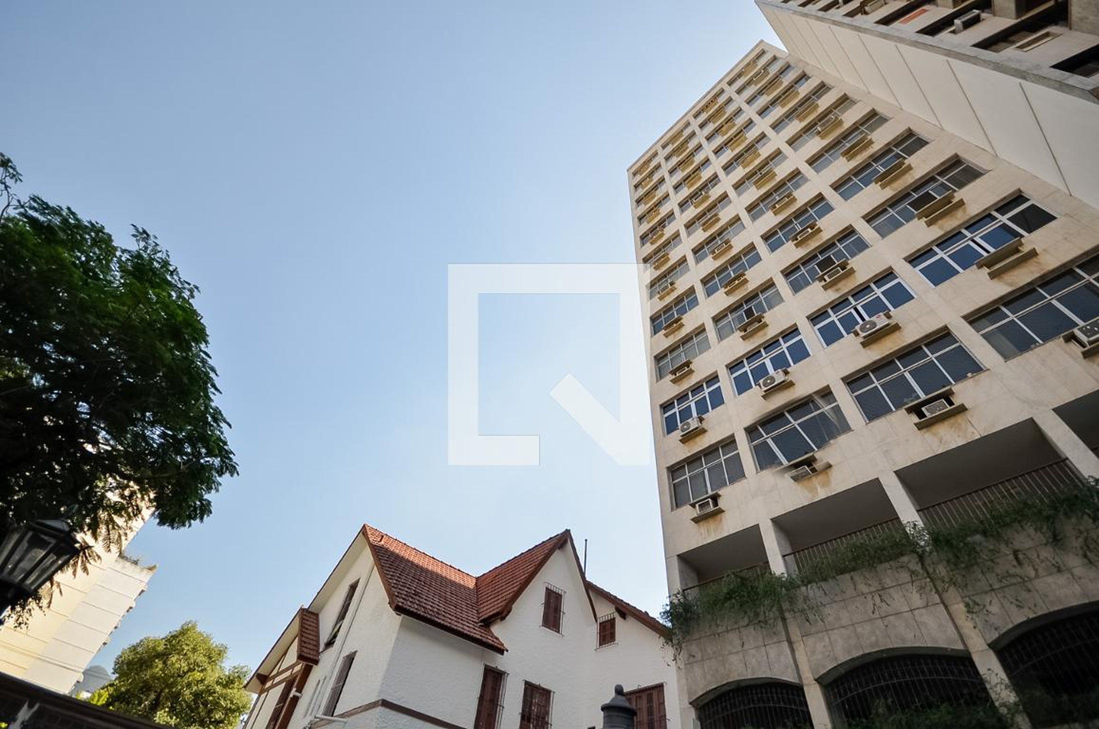 Fachada Edifício Saint Emilium'S