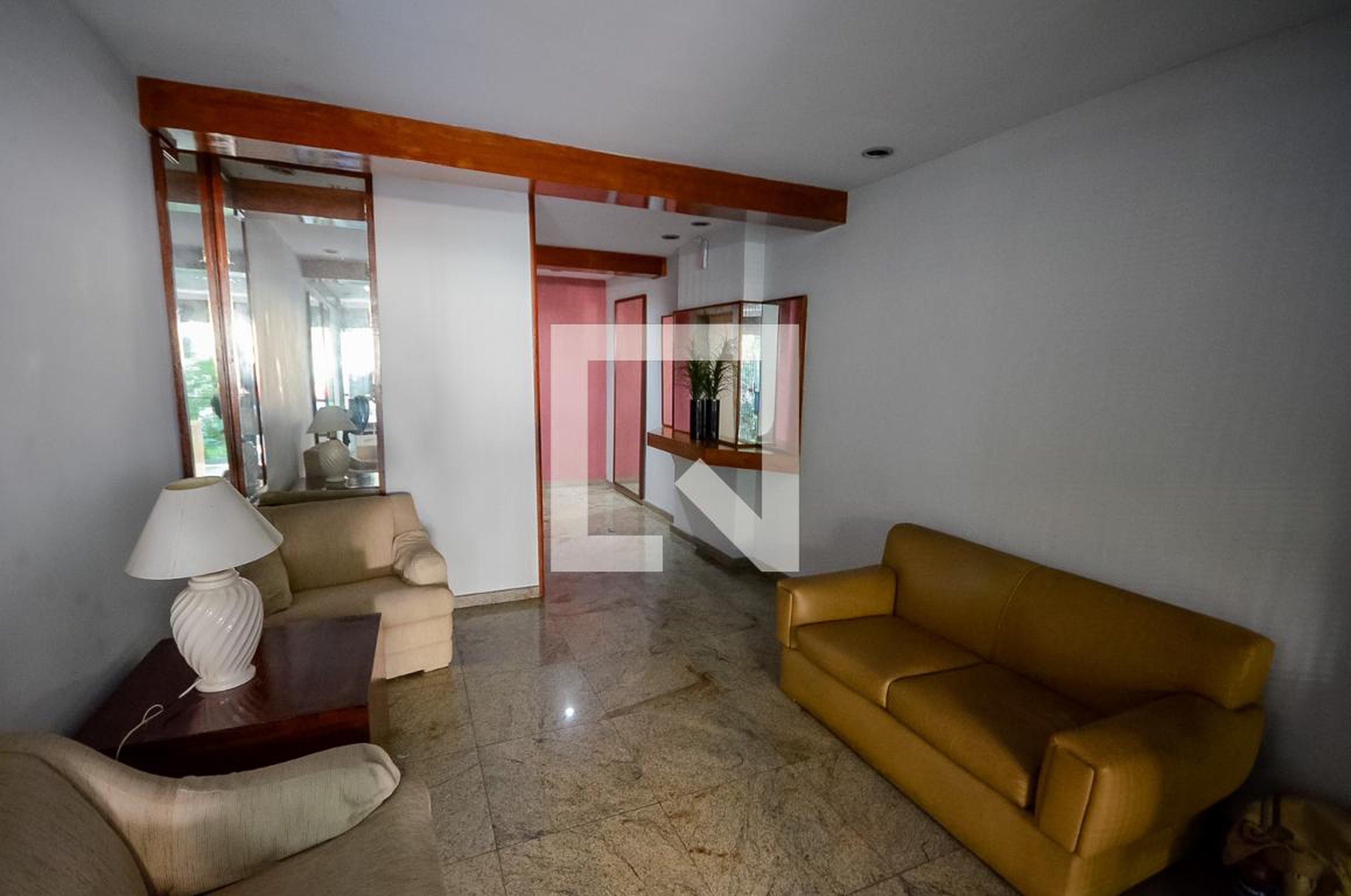 Hall - Edifício Saint Emilium'S