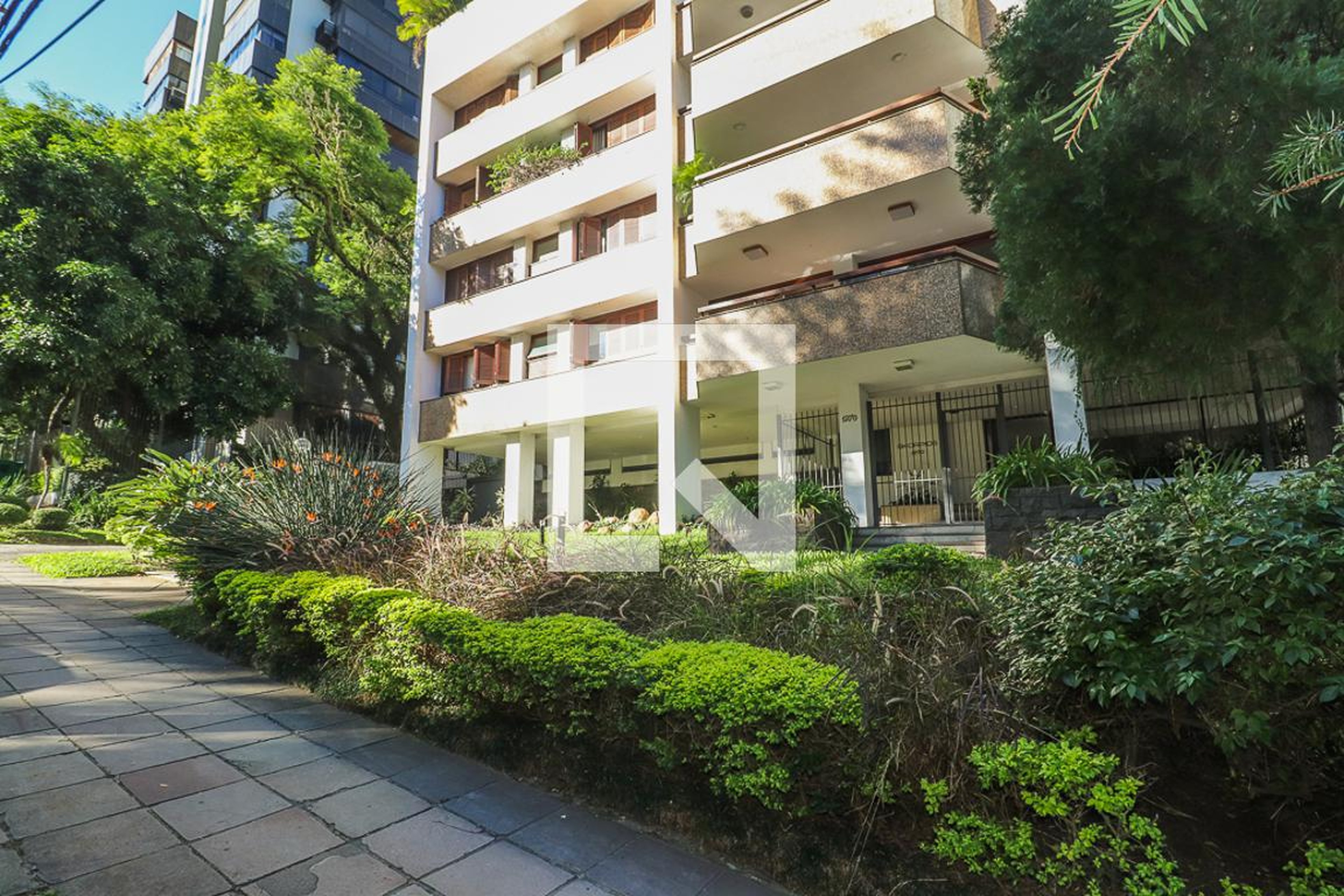 Fachada Condomínio em Avenida Coronel Lucas de Oliveira, 1270