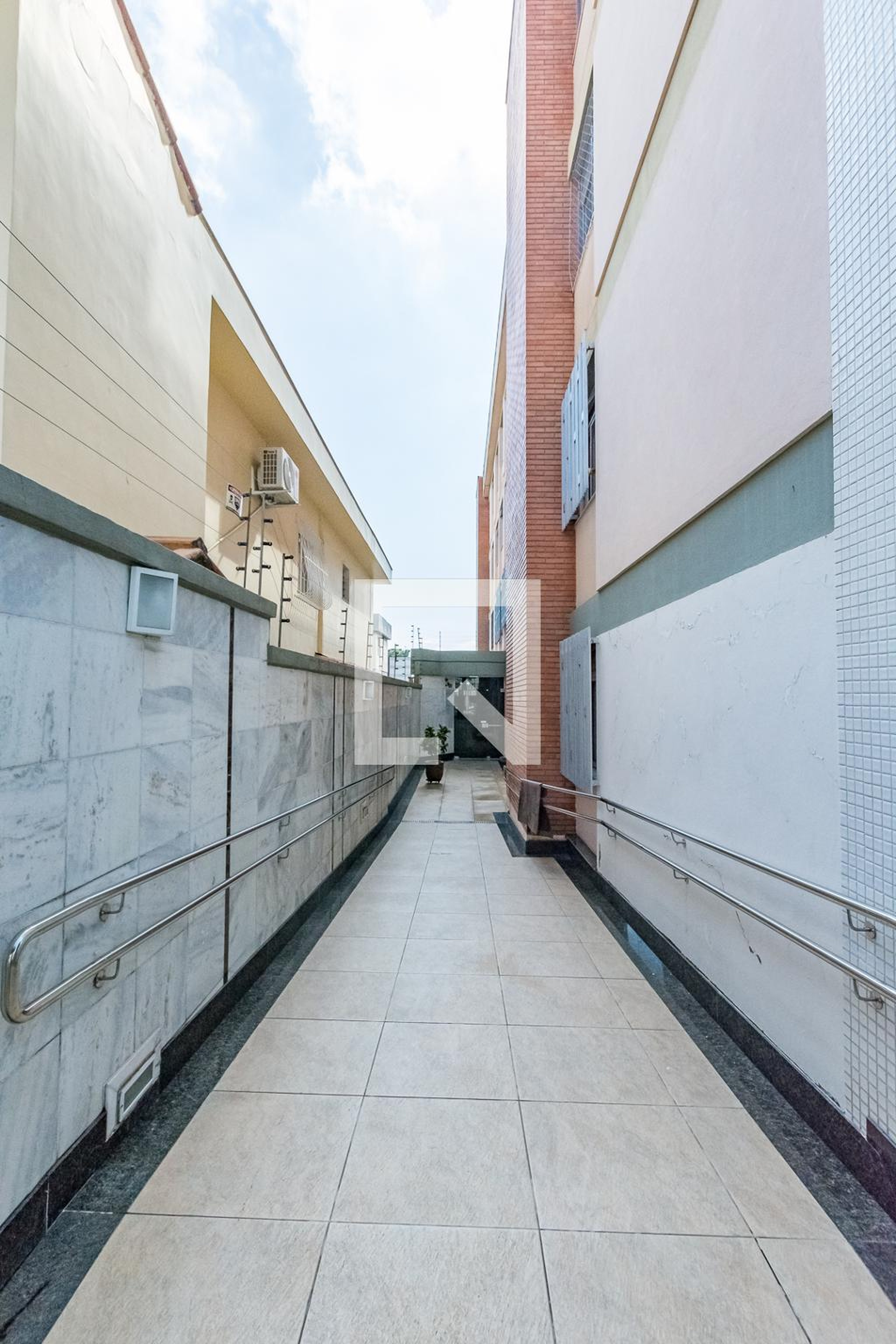 Entrada - Edifício Claudiano Morato