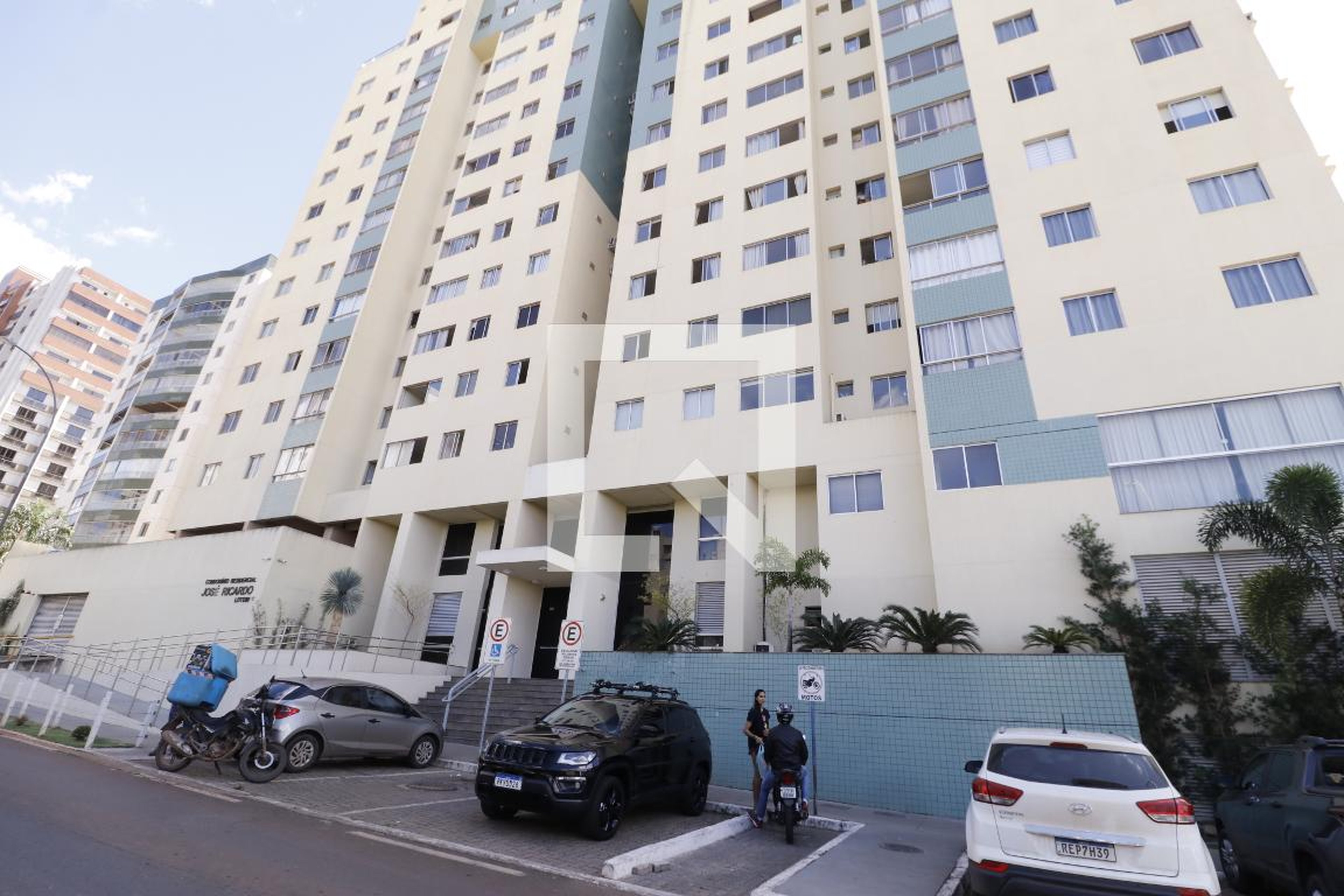 Fachada do Prédio Condomínio Primavera