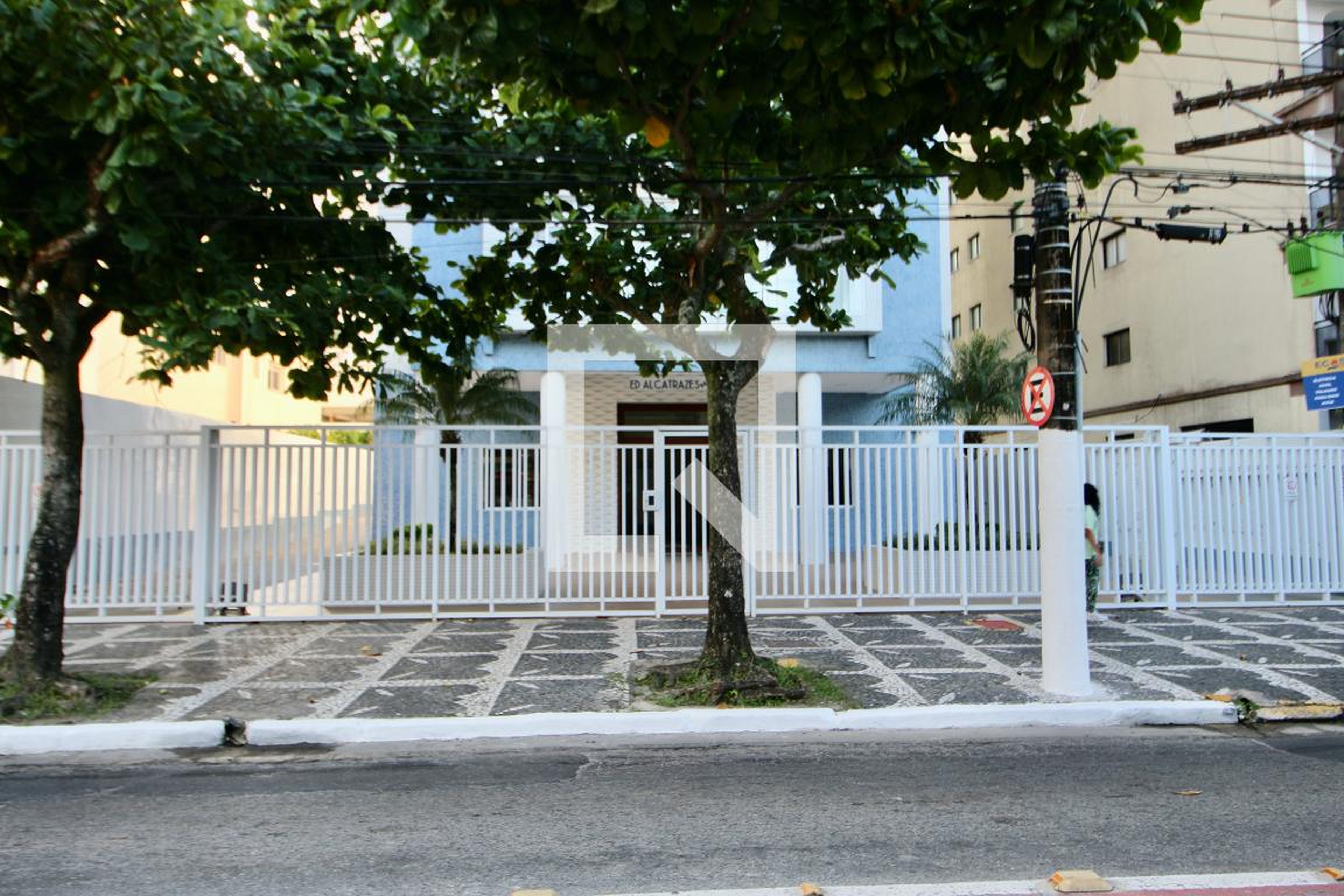 Fachada Condomínio Alcatrazes