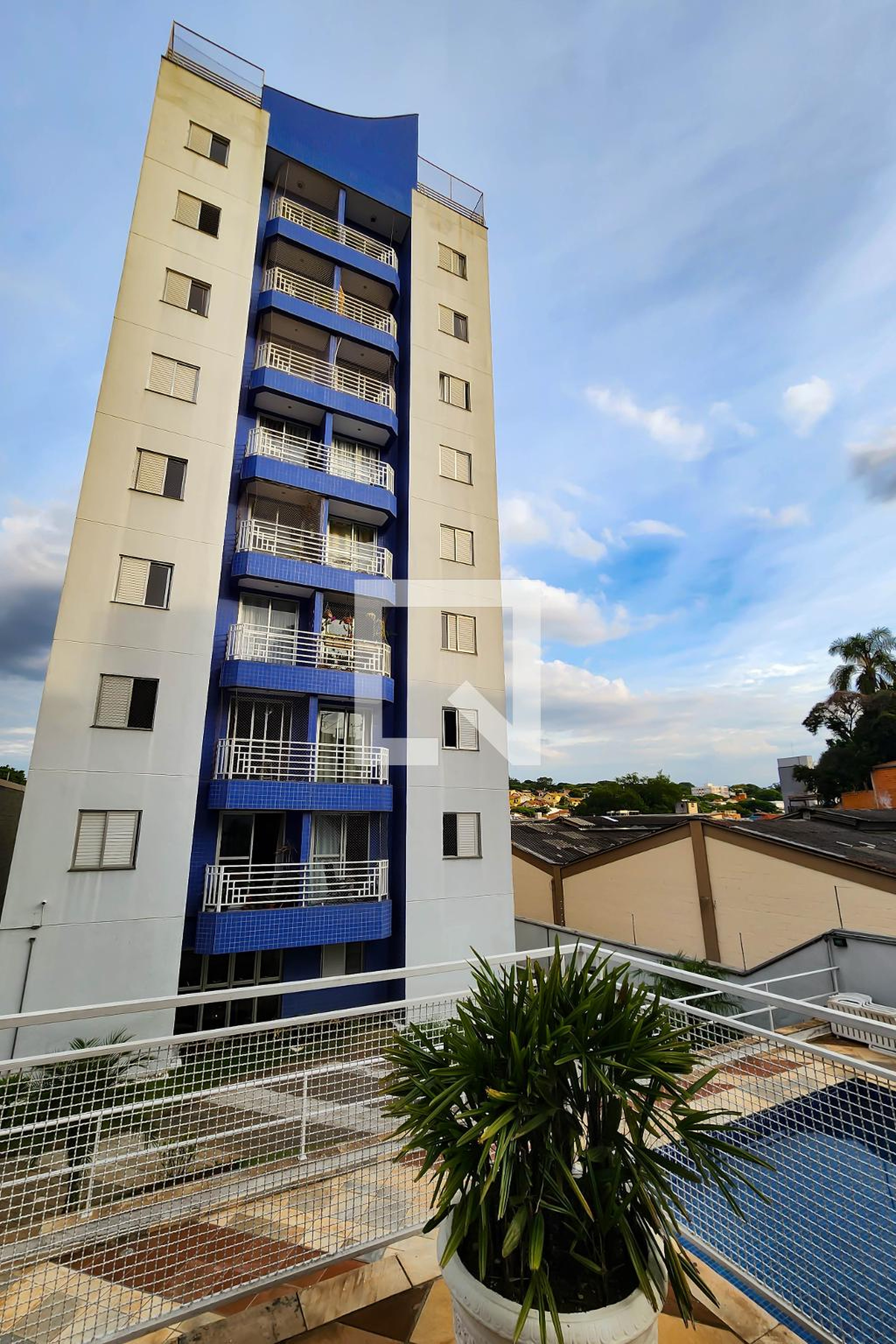 Fachada do Prédio Condomínio Manacá