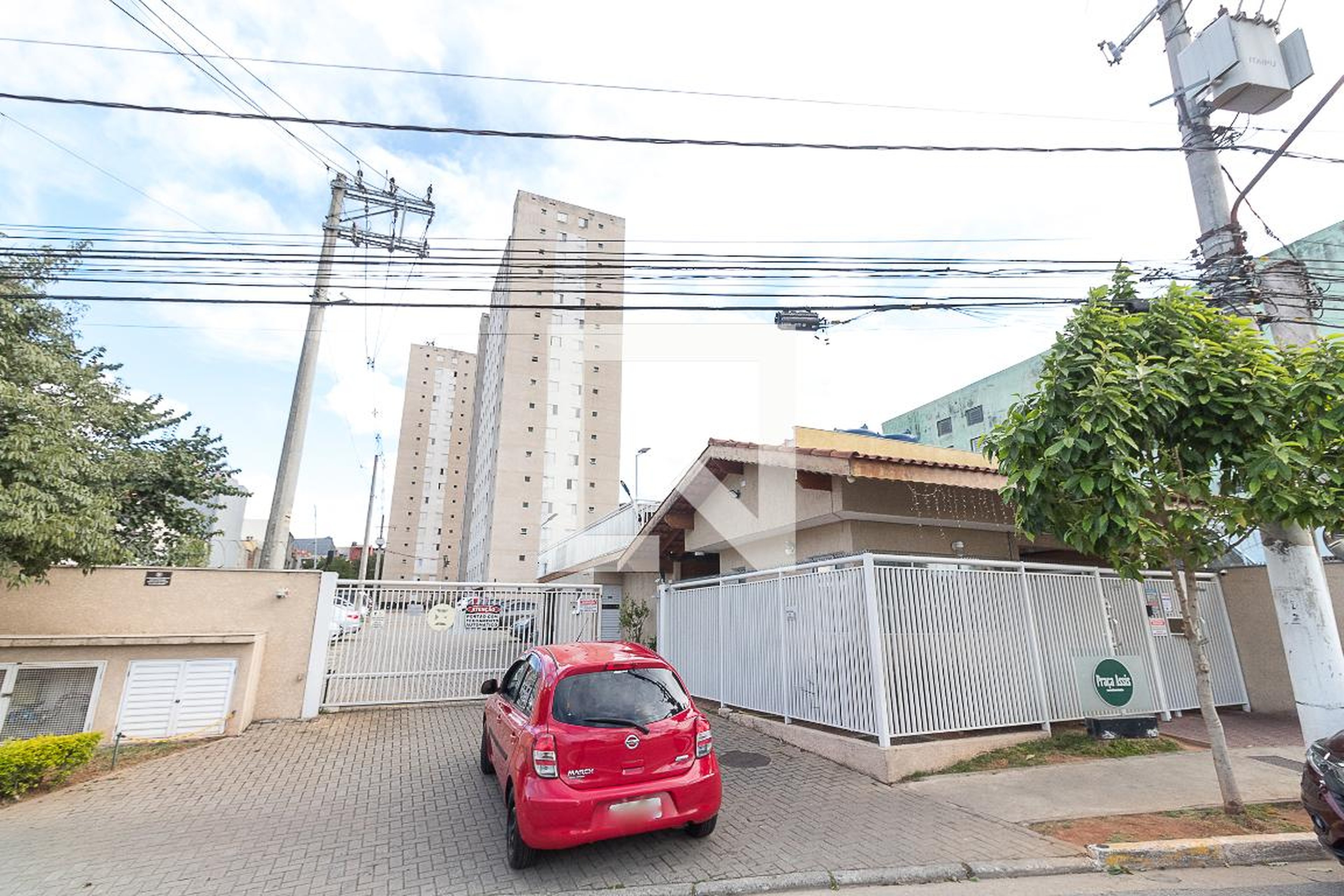 Fachada do Prédio Condomínio Praça Assis